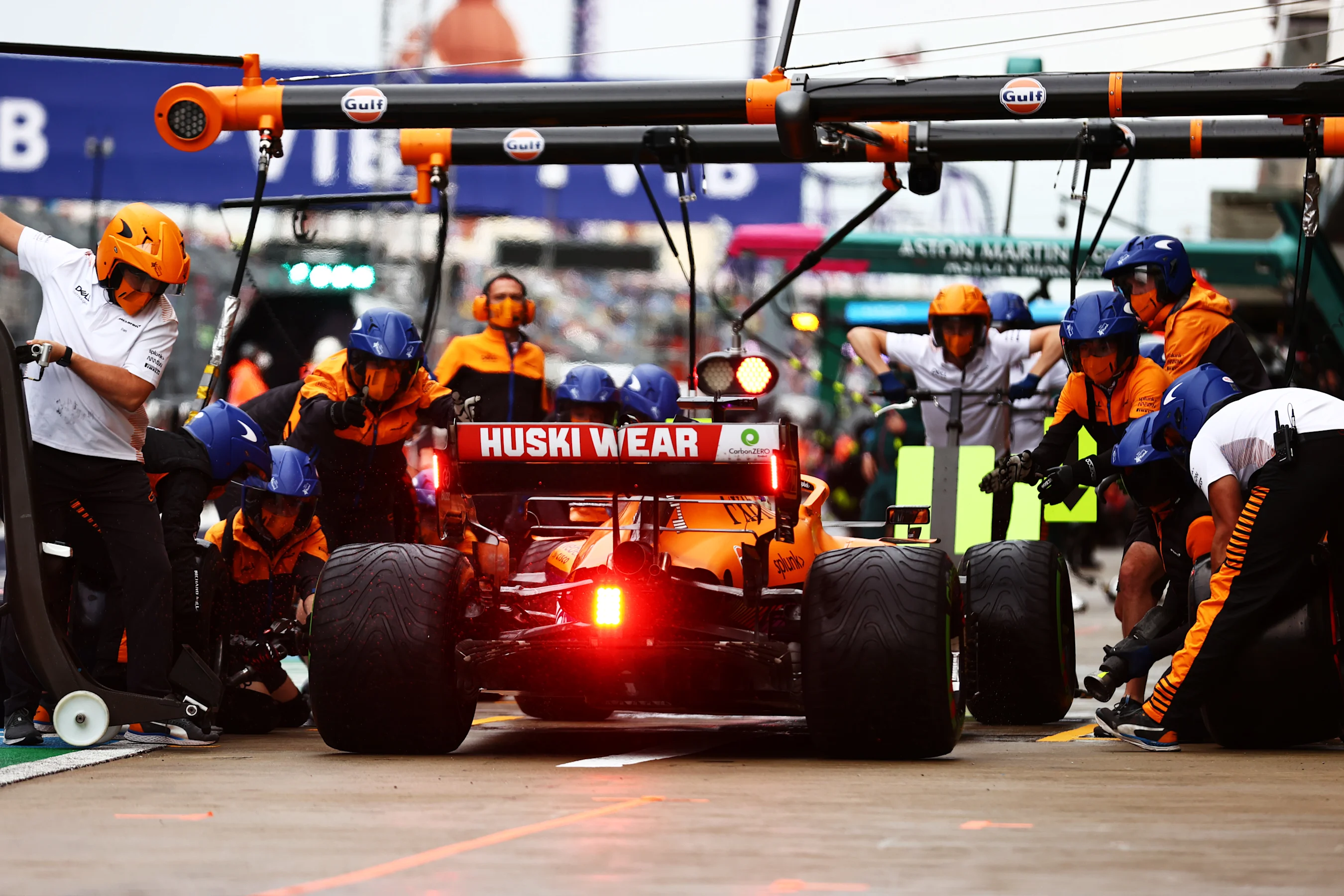 SOCHI, RUSSIA - SEPTEMBER 25: Daniel Ricciardo of Australia driving the (3) McLaren F1 Team MCL35M