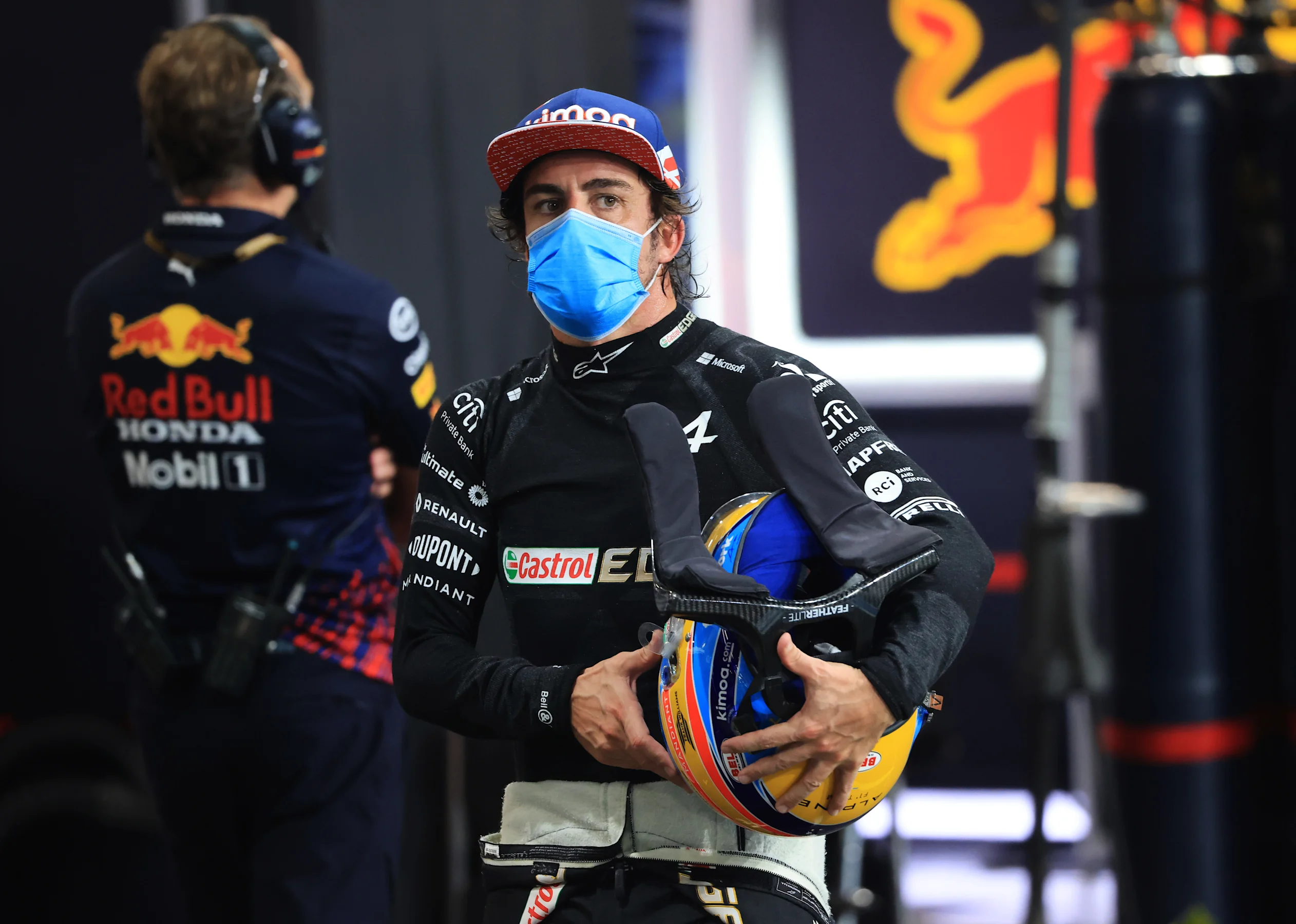 JEDDAH, SAUDI ARABIA - DECEMBER 04: Fernando Alonso of Spain and Alpine F1 Team walksin the Pitlane