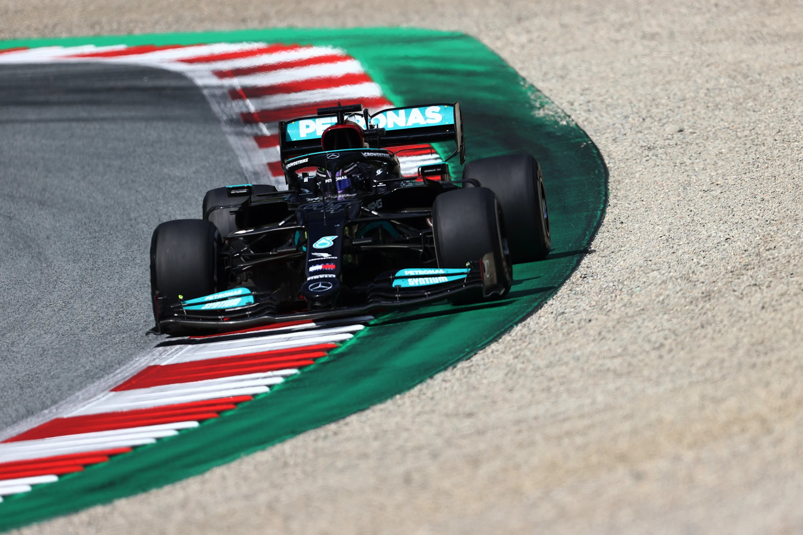 SPIELBERG, AUSTRIA - JUNE 27: Lewis Hamilton of Great Britain driving the (44) Mercedes AMG