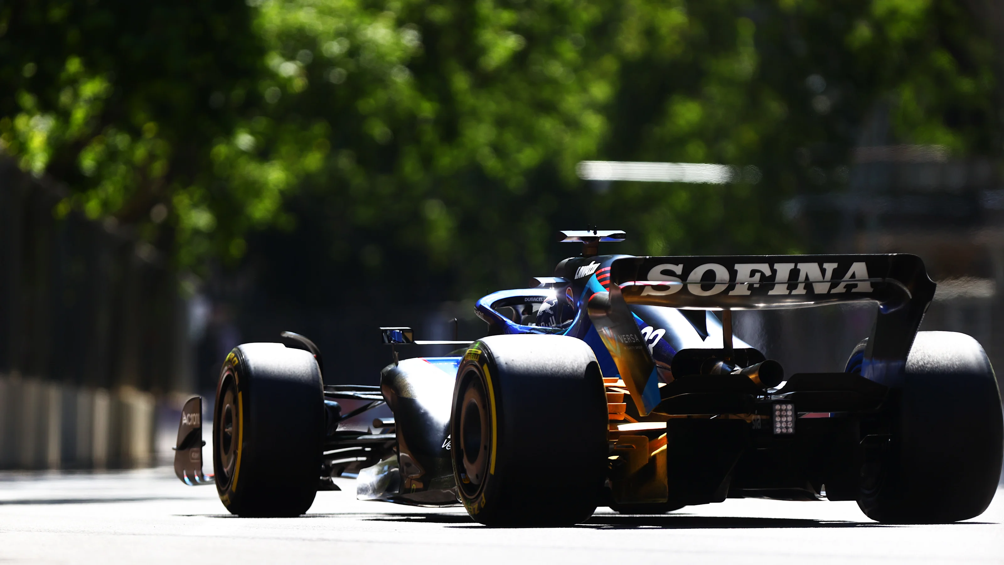BAKU, AZERBAIJAN - JUNE 10: Alexander Albon of Thailand driving the (23) Williams FW44 Mercedes on