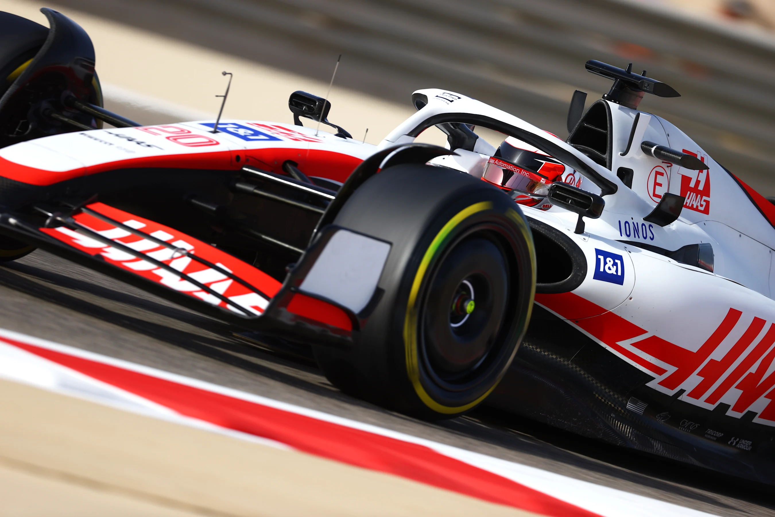 BAHRAIN, BAHRAIN - MARCH 18: Kevin Magnussen of Denmark driving the (20) Haas F1 VF-22 Ferrari on