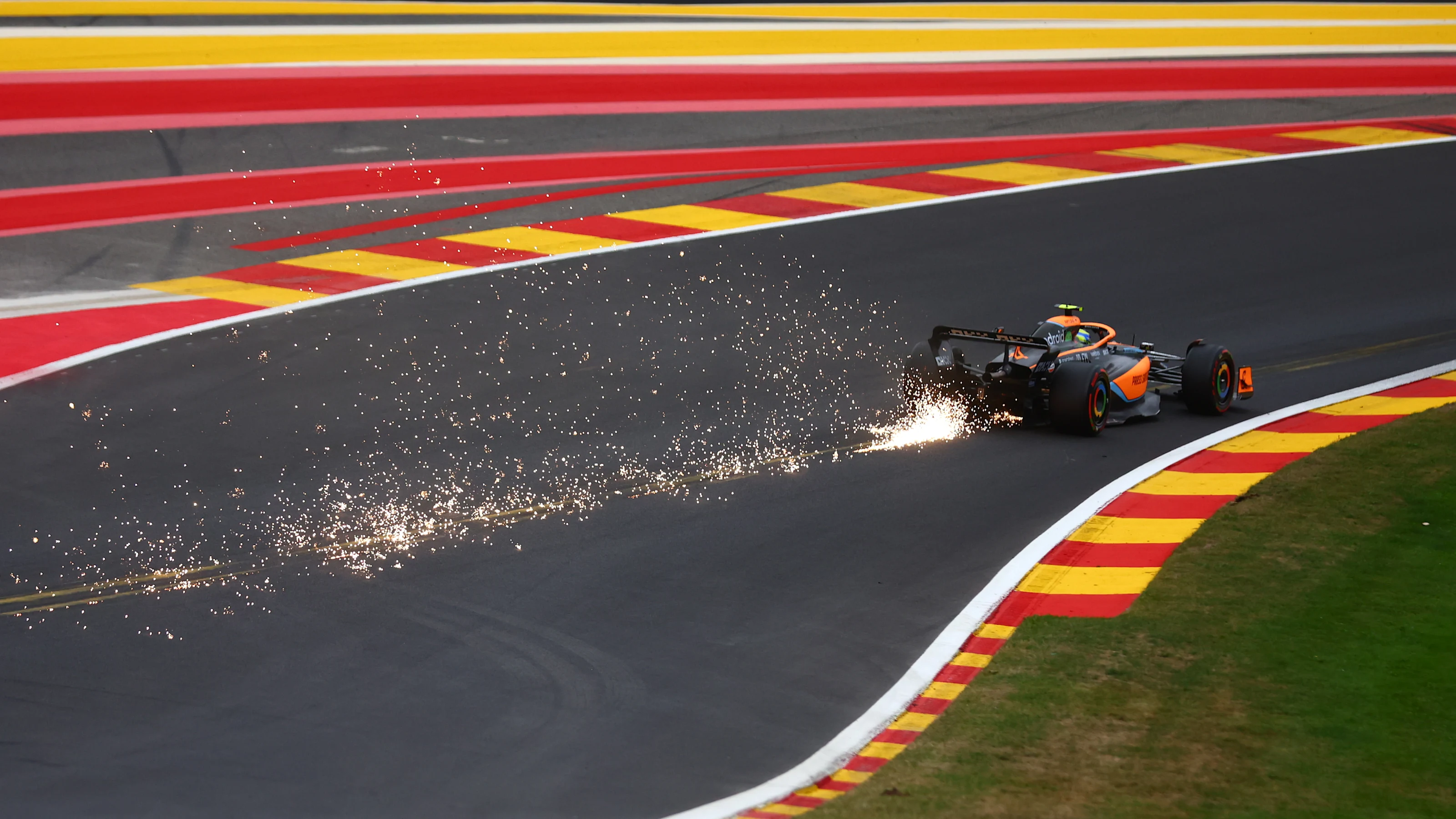 SPA, BELGIUM - AUGUST 27: Lando Norris of Great Britain driving the (4) McLaren MCL36 Mercedes on