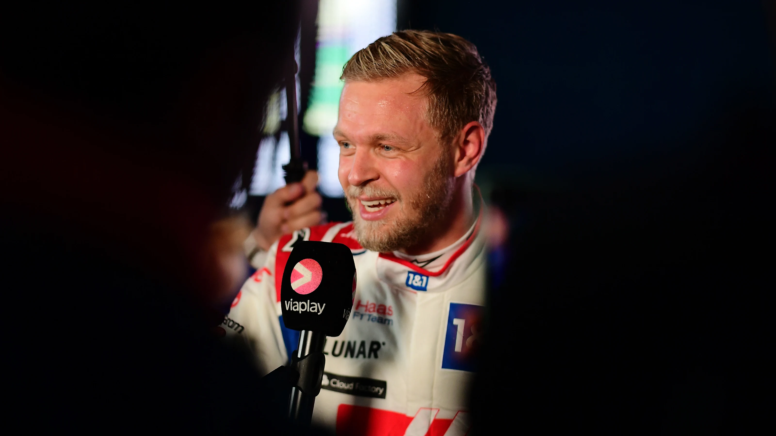 SAO PAULO, BRAZIL - NOVEMBER 11: Pole position qualifier Kevin Magnussen of Denmark and Haas F1