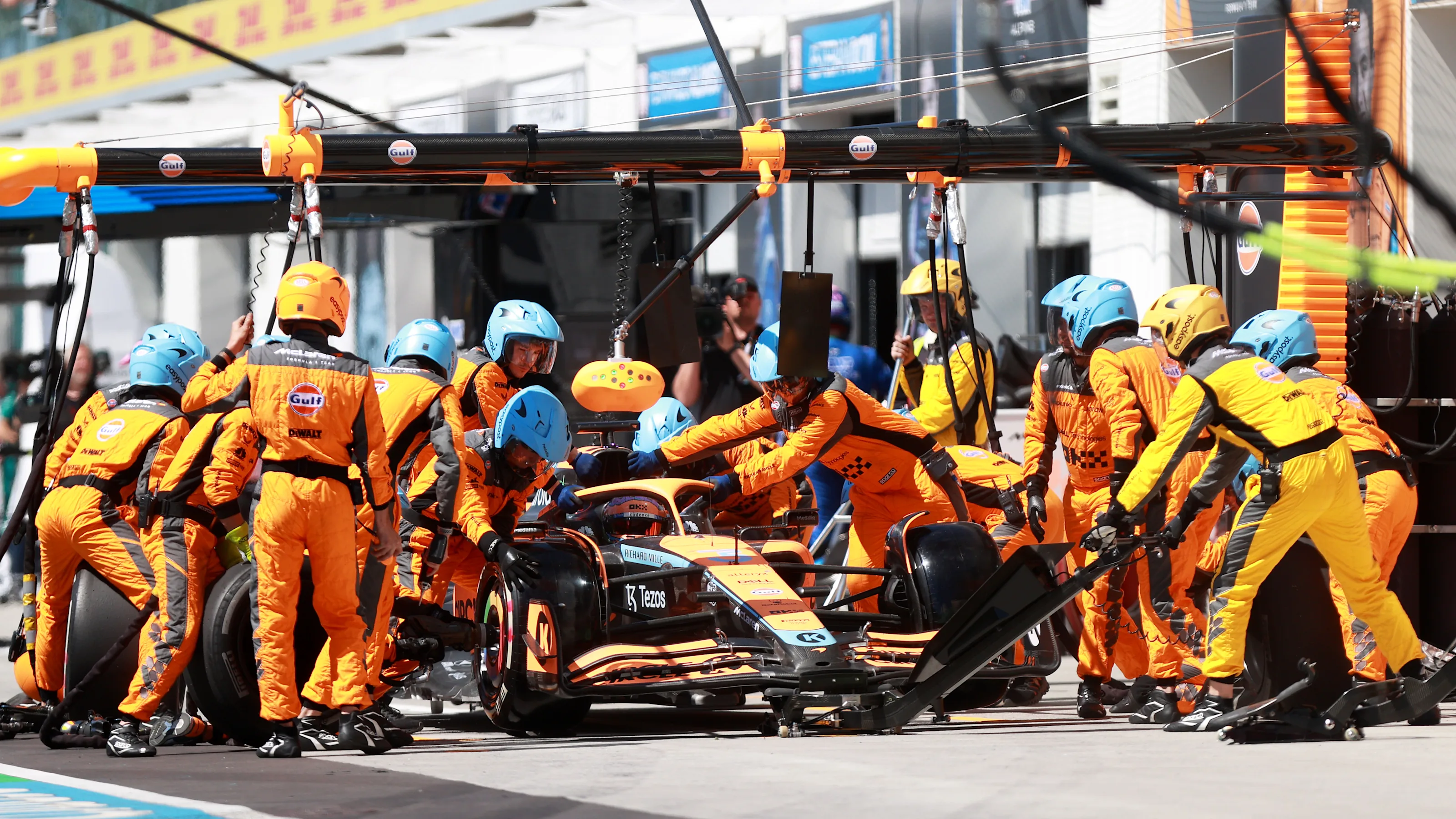 MONTREAL, QUEBEC - JUNE 19: Daniel Ricciardo of Australia driving the (3) McLaren MCL36 Mercedes