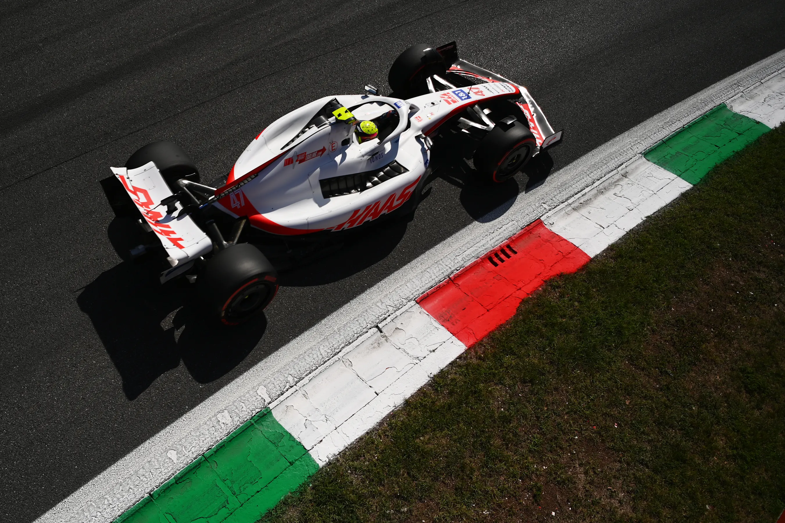 MONZA, ITALY - SEPTEMBER 10: Mick Schumacher of Germany driving the (47) Haas F1 VF-22 Ferrari on