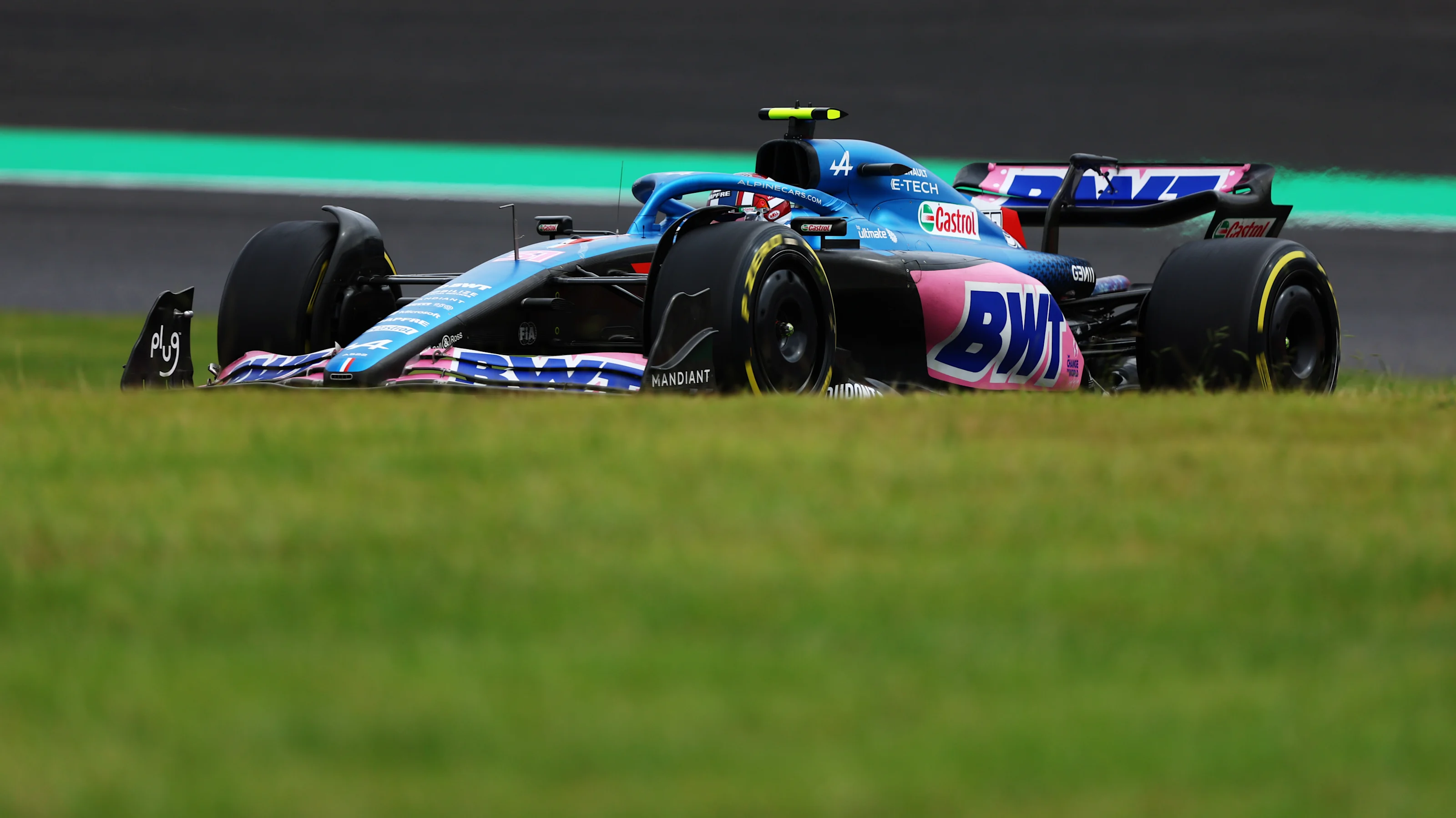 SUZUKA, JAPAN - OCTOBER 08: Esteban Ocon of France driving the (31) Alpine F1 A522 Renault on track