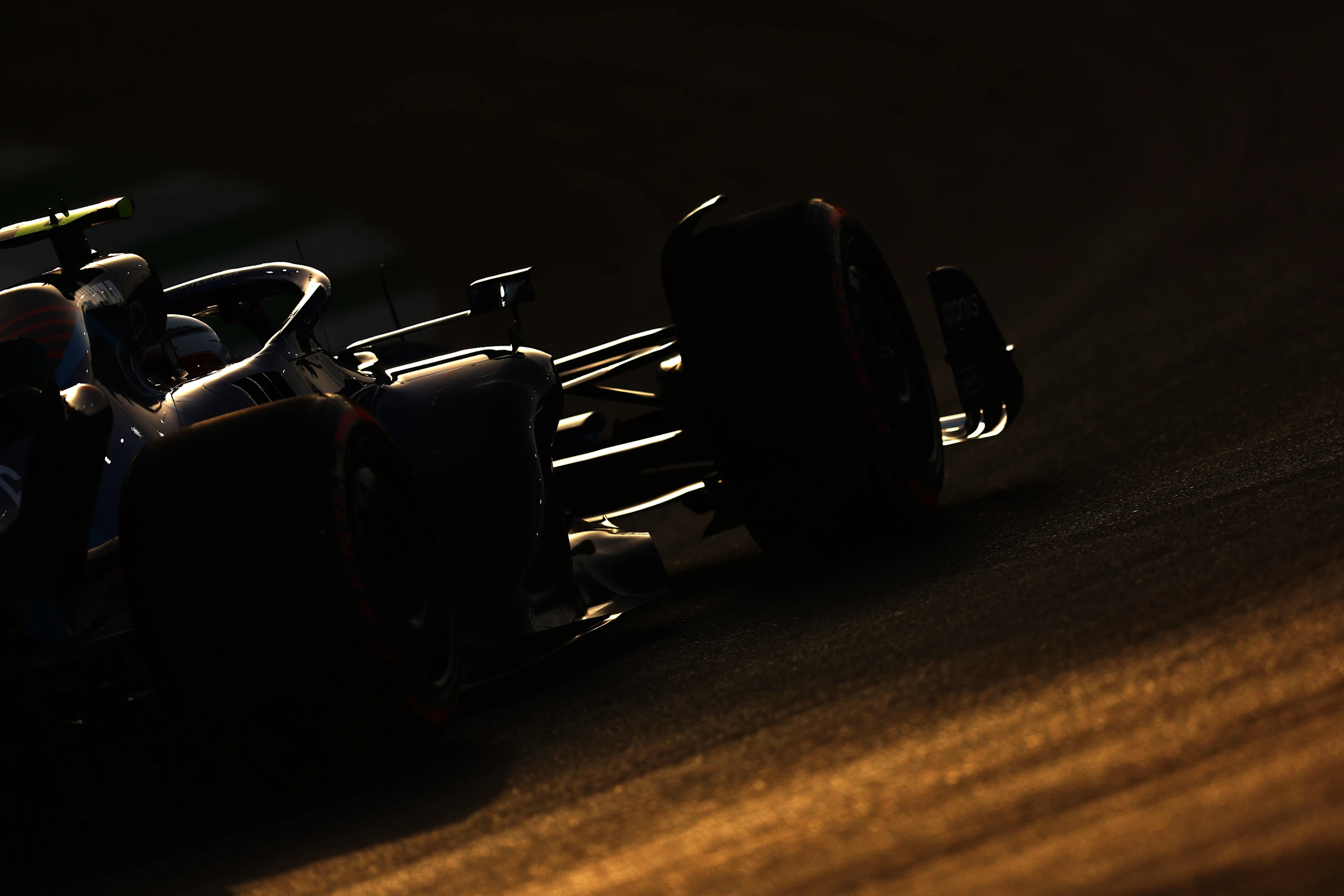 JEDDAH, SAUDI ARABIA - MARCH 26: Nicholas Latifi of Canada driving the (6) Williams FW44 Mercedes