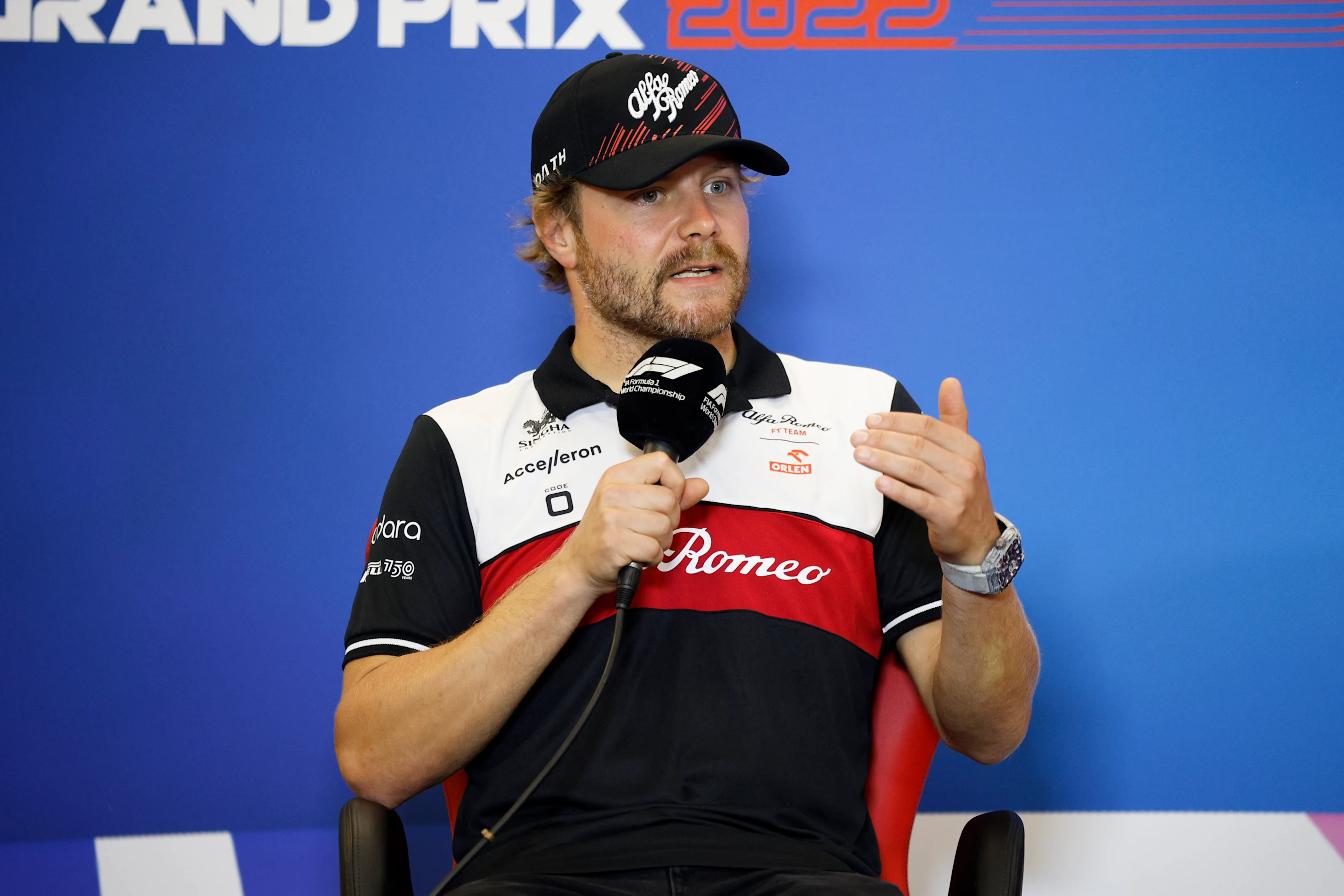AUSTIN, TEXAS - OCTOBER 20: Valtteri Bottas of Finland and Alfa Romeo F1 talks in the Drivers Press