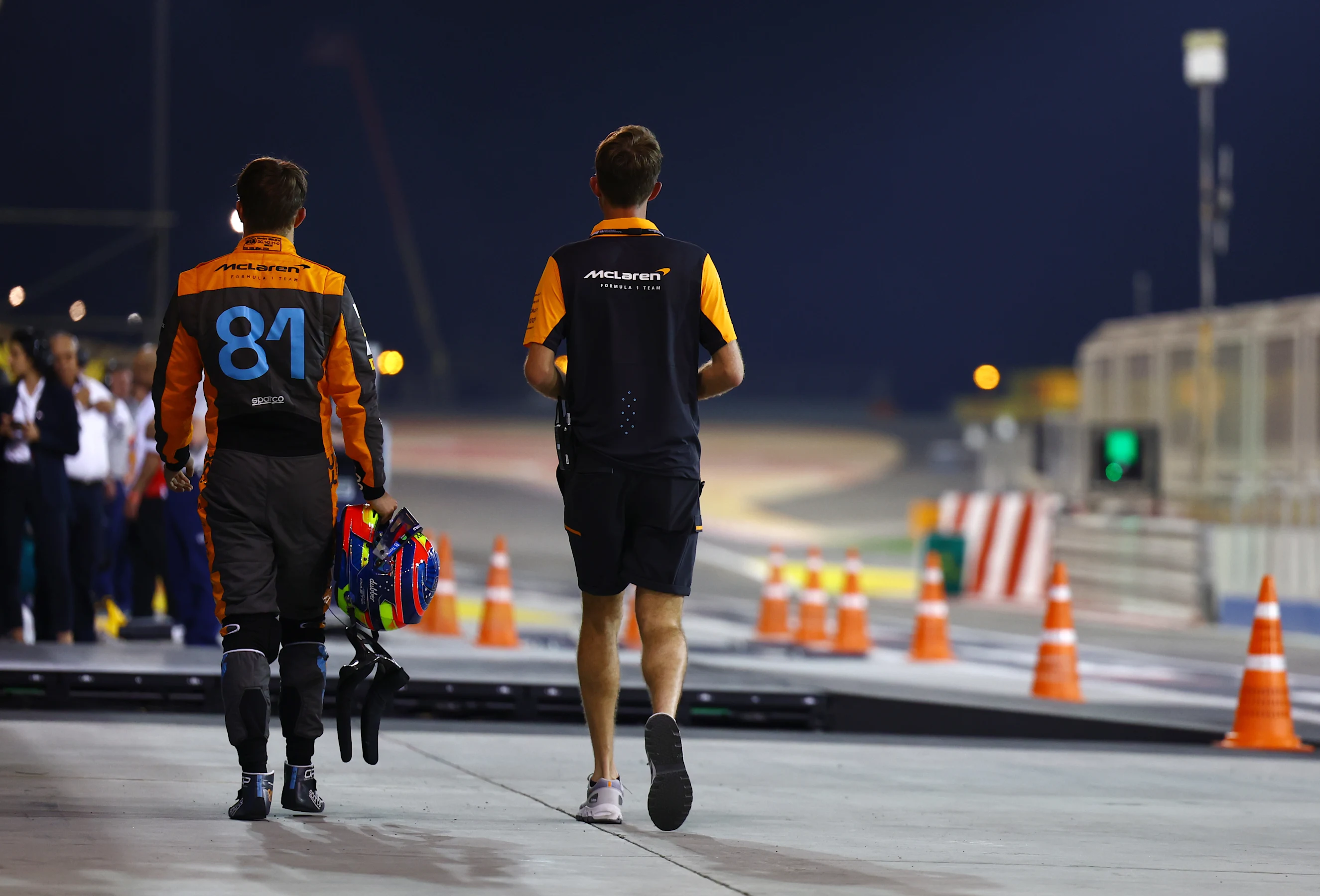 BAHRAIN, BAHRAIN - MARCH 04: 18th placed qualifier Oscar Piastri of Australia and McLaren walks in