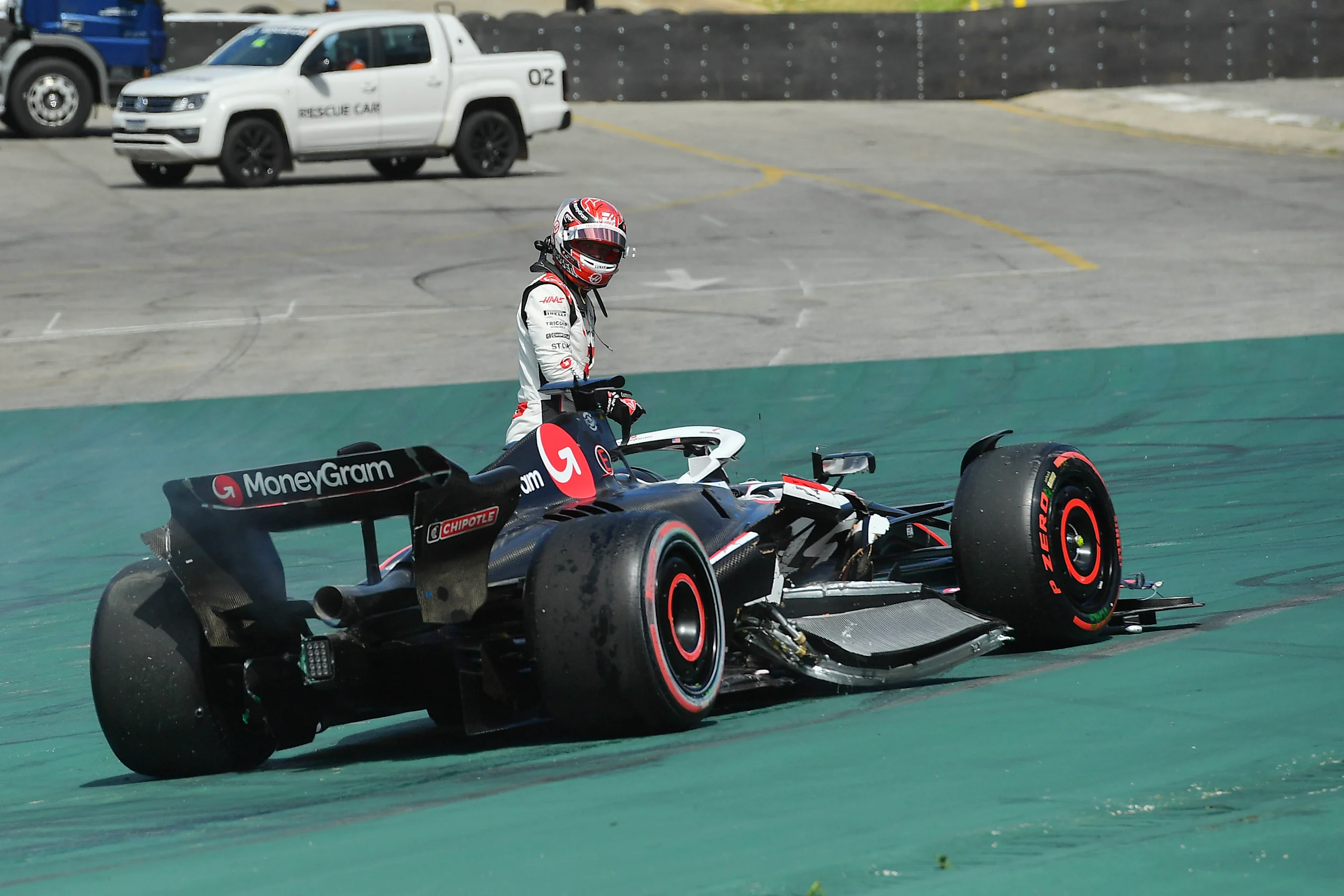 SAO PAULO, BRAZIL - NOVEMBER 5: Kevin Magnussen of Denmark and MoneyGram Haas F1 Team gets out of