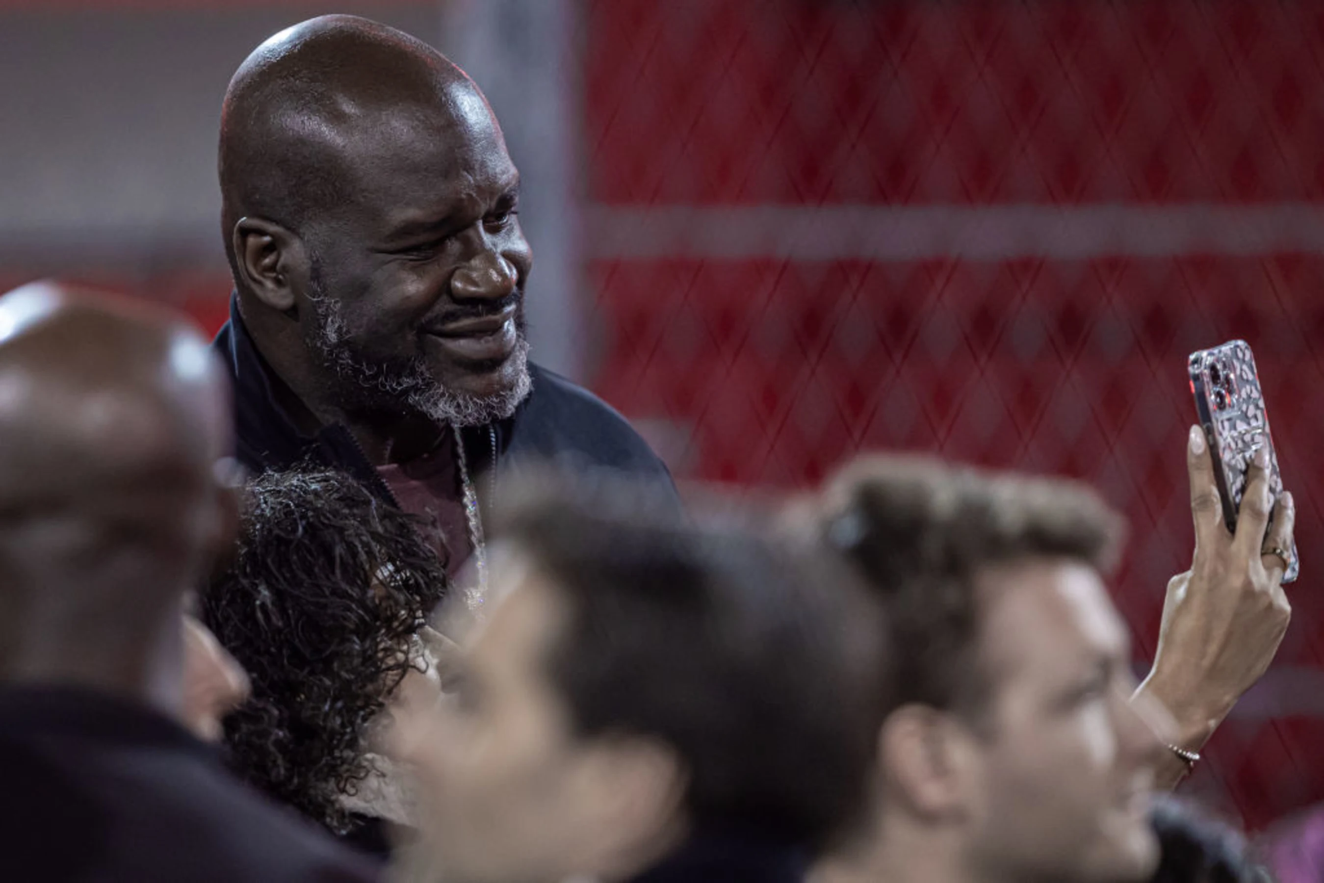 Shaquille O'Neal on the grid before the race at Formula 1 Heineken Silver Las Vegas Grand Prix on