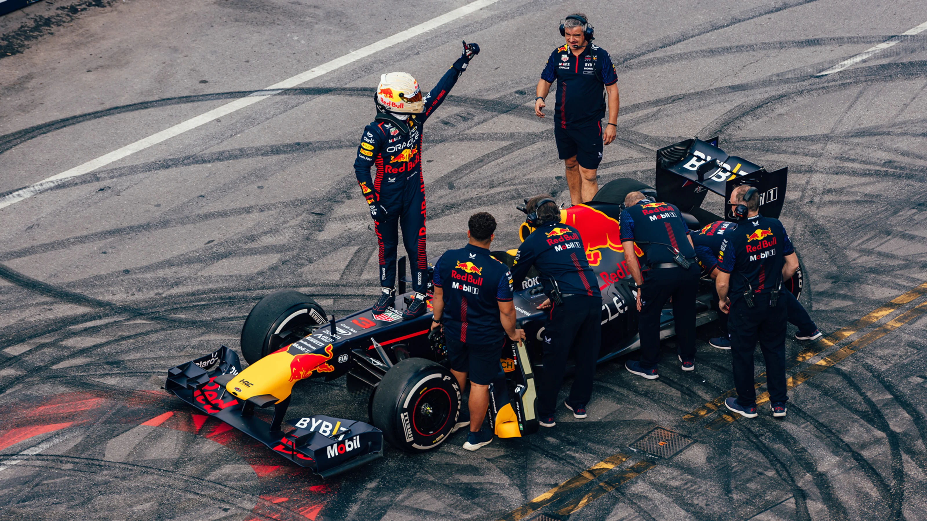 ricciardo-nashville-4.png