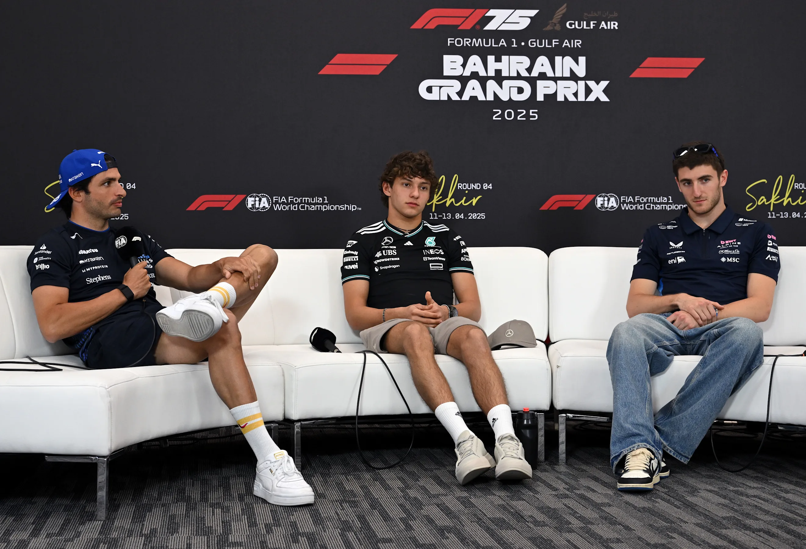 BAHRAIN, BAHRAIN - APRIL 10: Carlos Sainz of Spain and Williams, Andrea Kimi Antonelli of Italy and