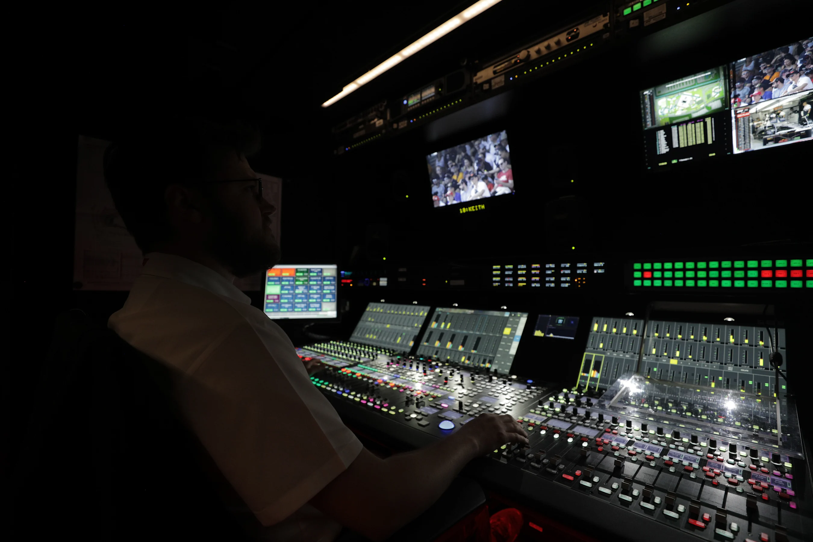 f1-tv-feature-etc-2.JPG