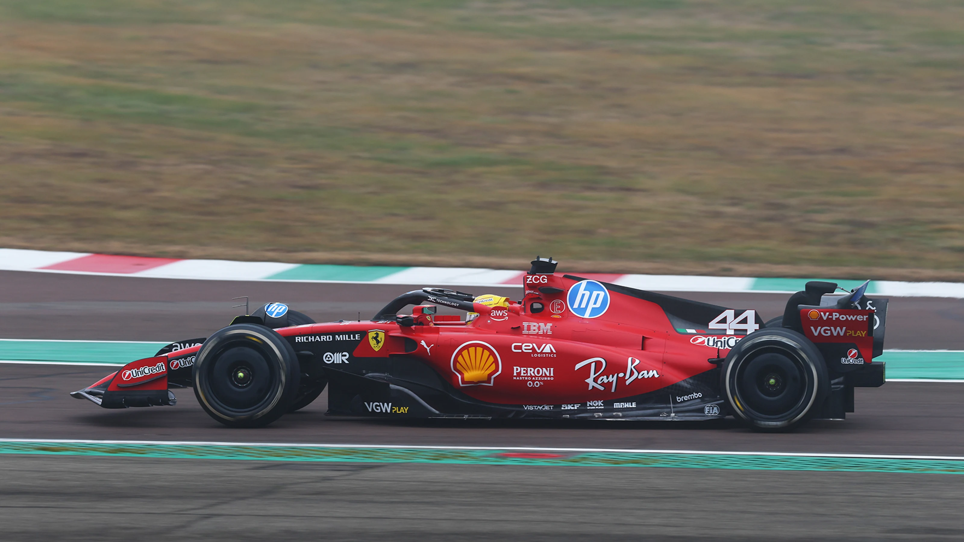 hamilton-first-ferrari-run-9.png