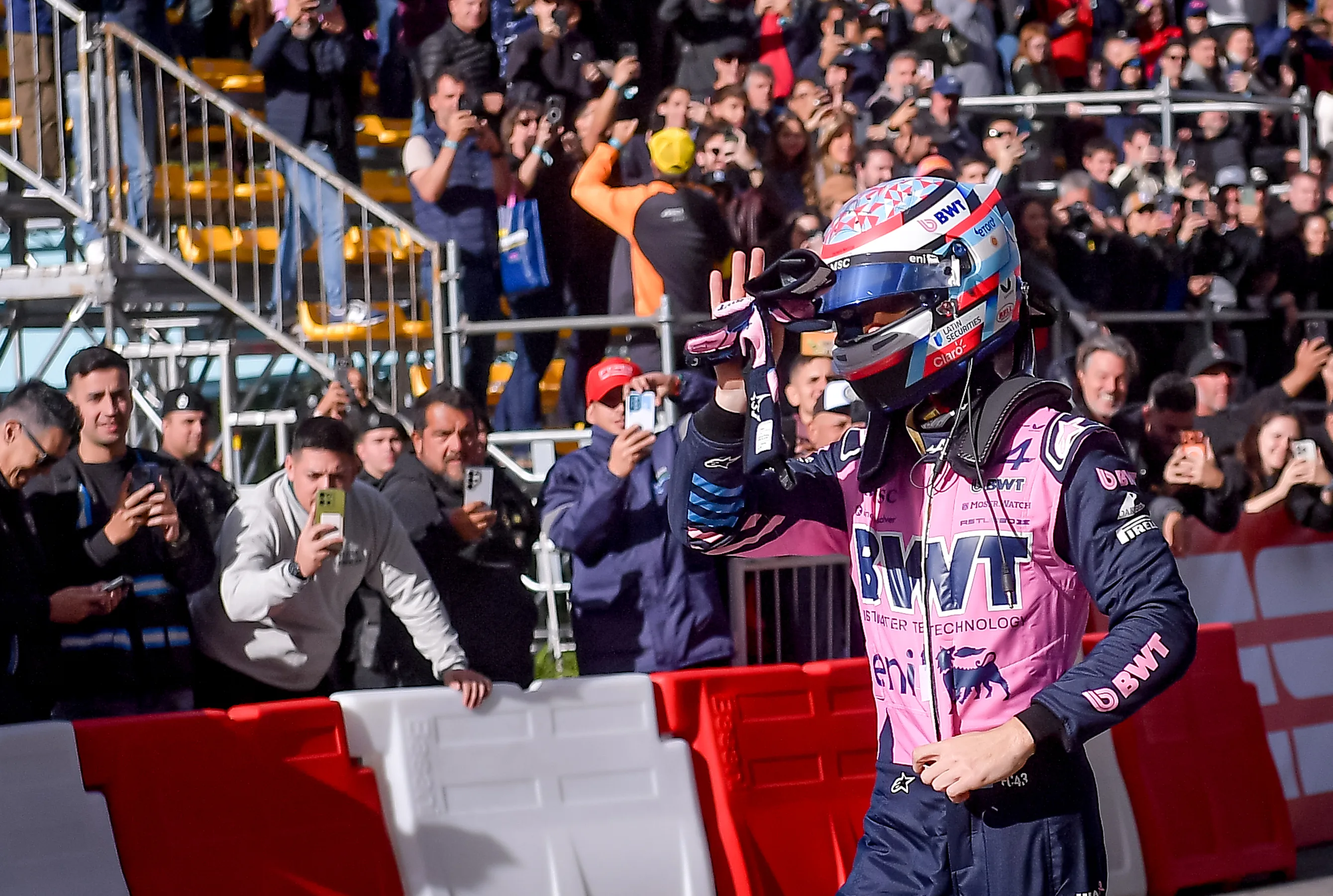BUENOS AIRES, ARGENTINA - APRIL 26: Franco Colapinto of BWT Alpine Formula One Team greets the fans