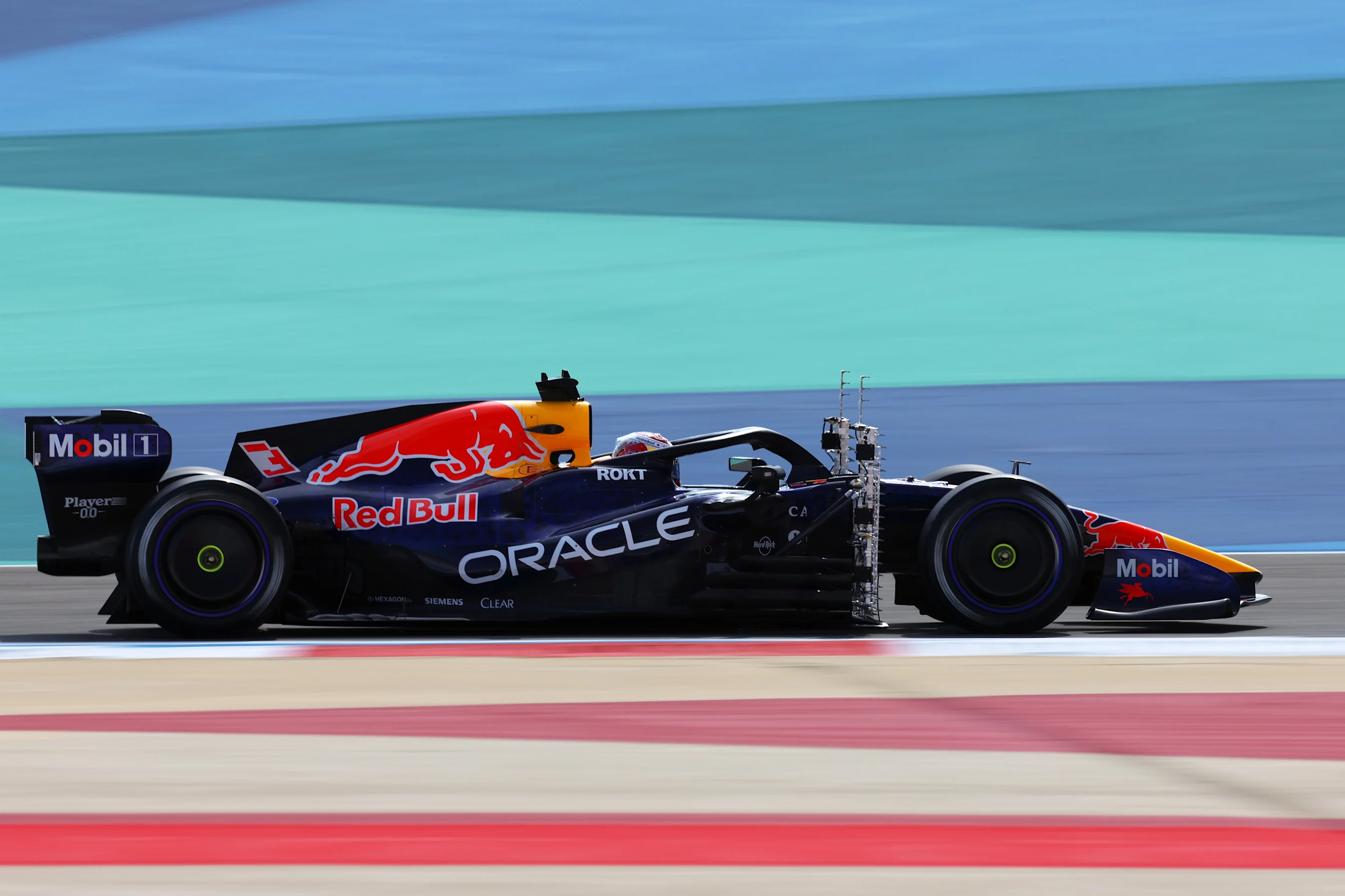BAHRAIN, BAHRAIN - FEBRUARY 11: Max Verstappen of the Netherlands driving the (3) Oracle Red Bull