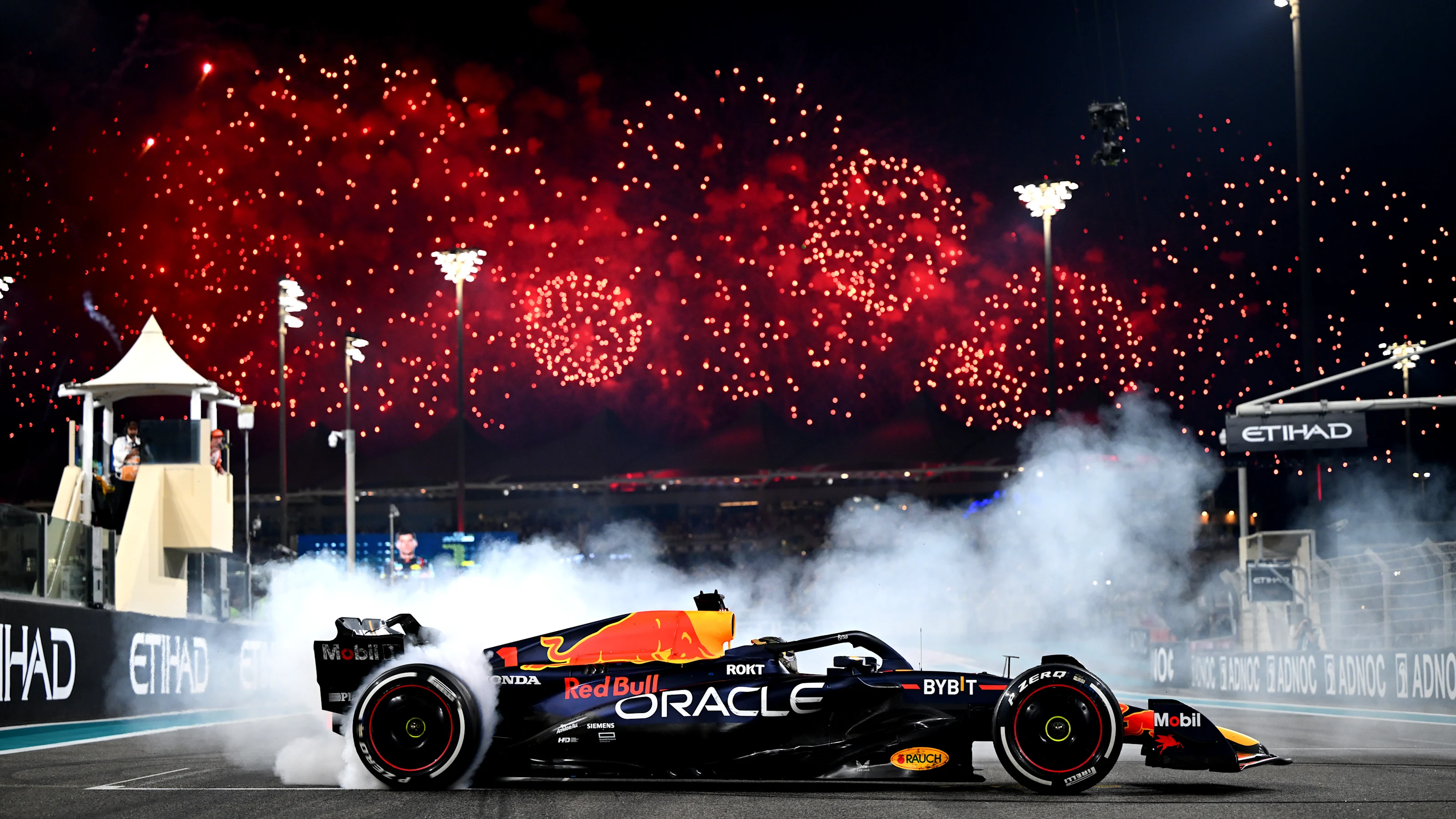 ABU DHABI, UNITED ARAB EMIRATES - NOVEMBER 26: Race winner Max Verstappen of the Netherlands