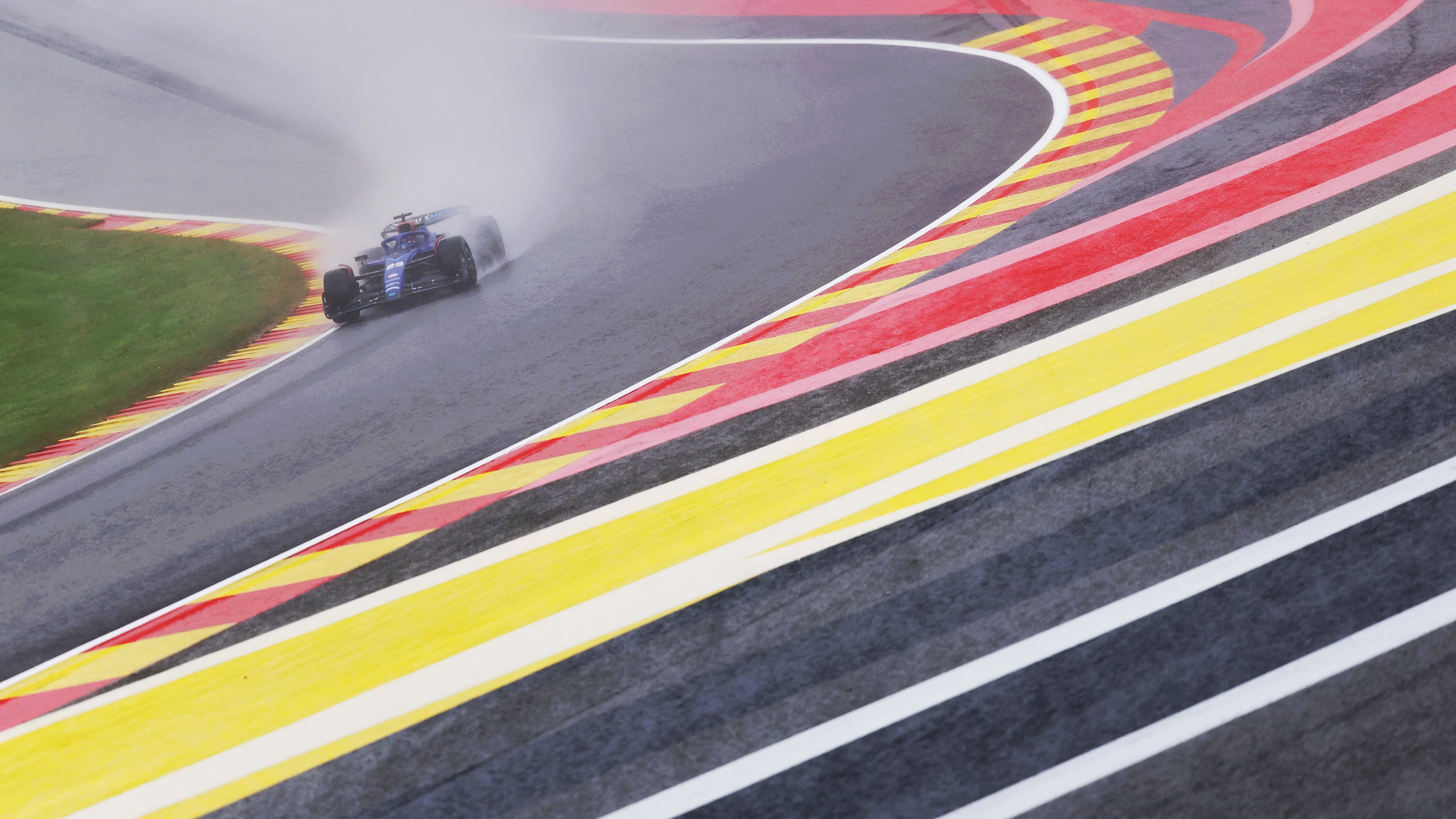 SPA, BELGIUM - JULY 28: Alexander Albon of Thailand driving the (23) Williams FW45 Mercedes on