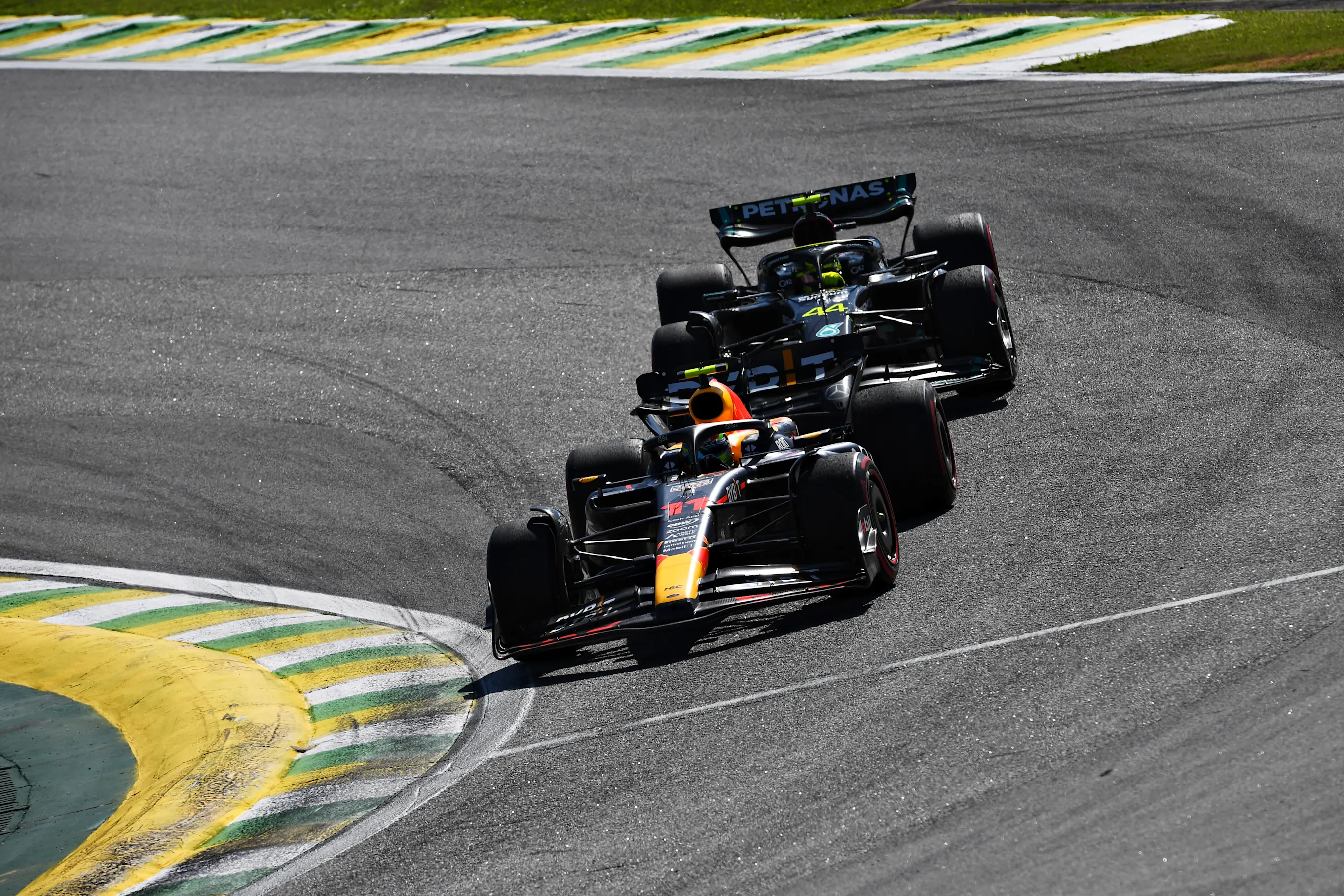 SAO PAULO, BRAZIL - NOVEMBER 05: Sergio Perez of Mexico driving the (11) Oracle Red Bull Racing