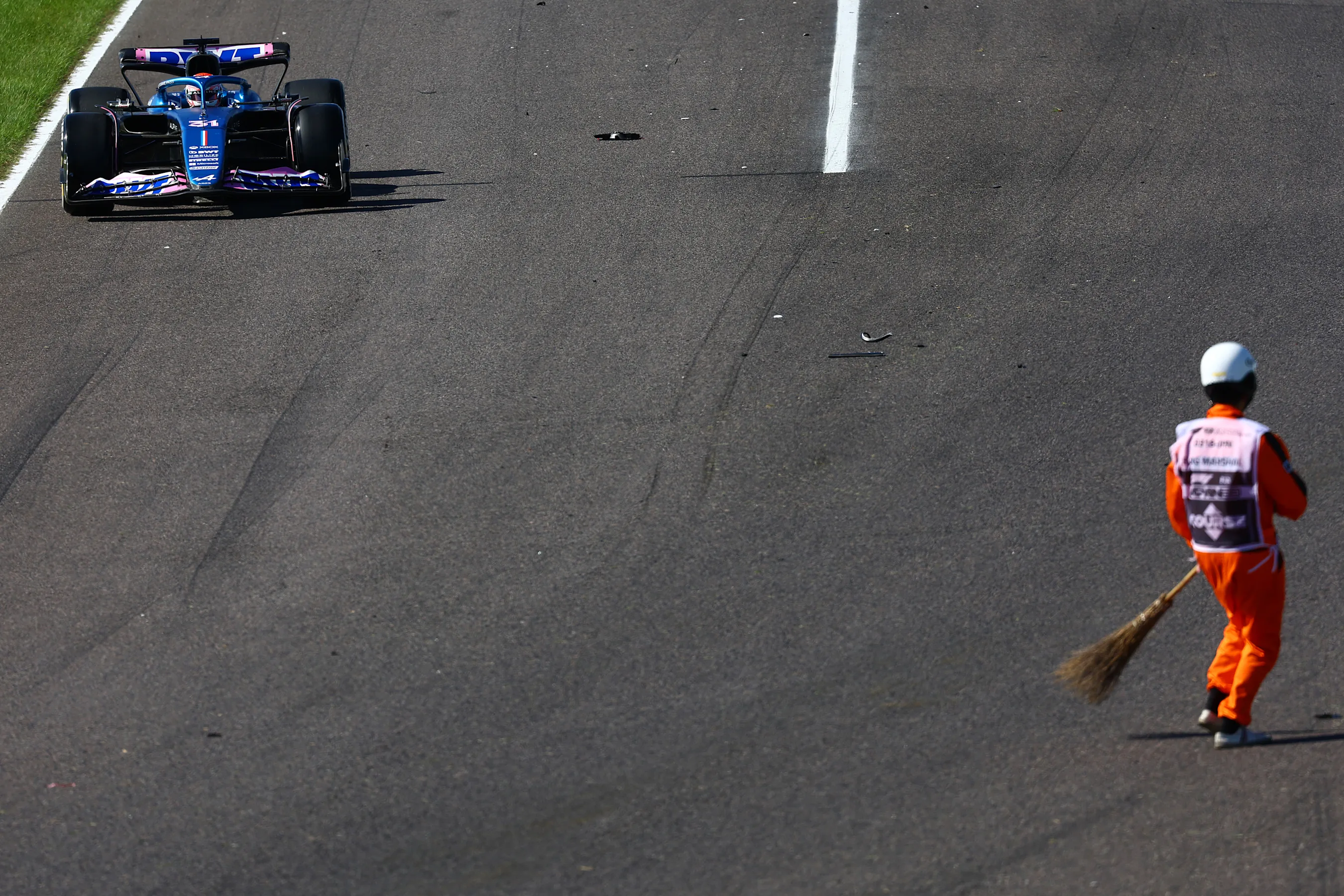 SUZUKA, JAPAN - SEPTEMBER 24: Esteban Ocon of France driving the (31) Alpine F1 A523 Renault on