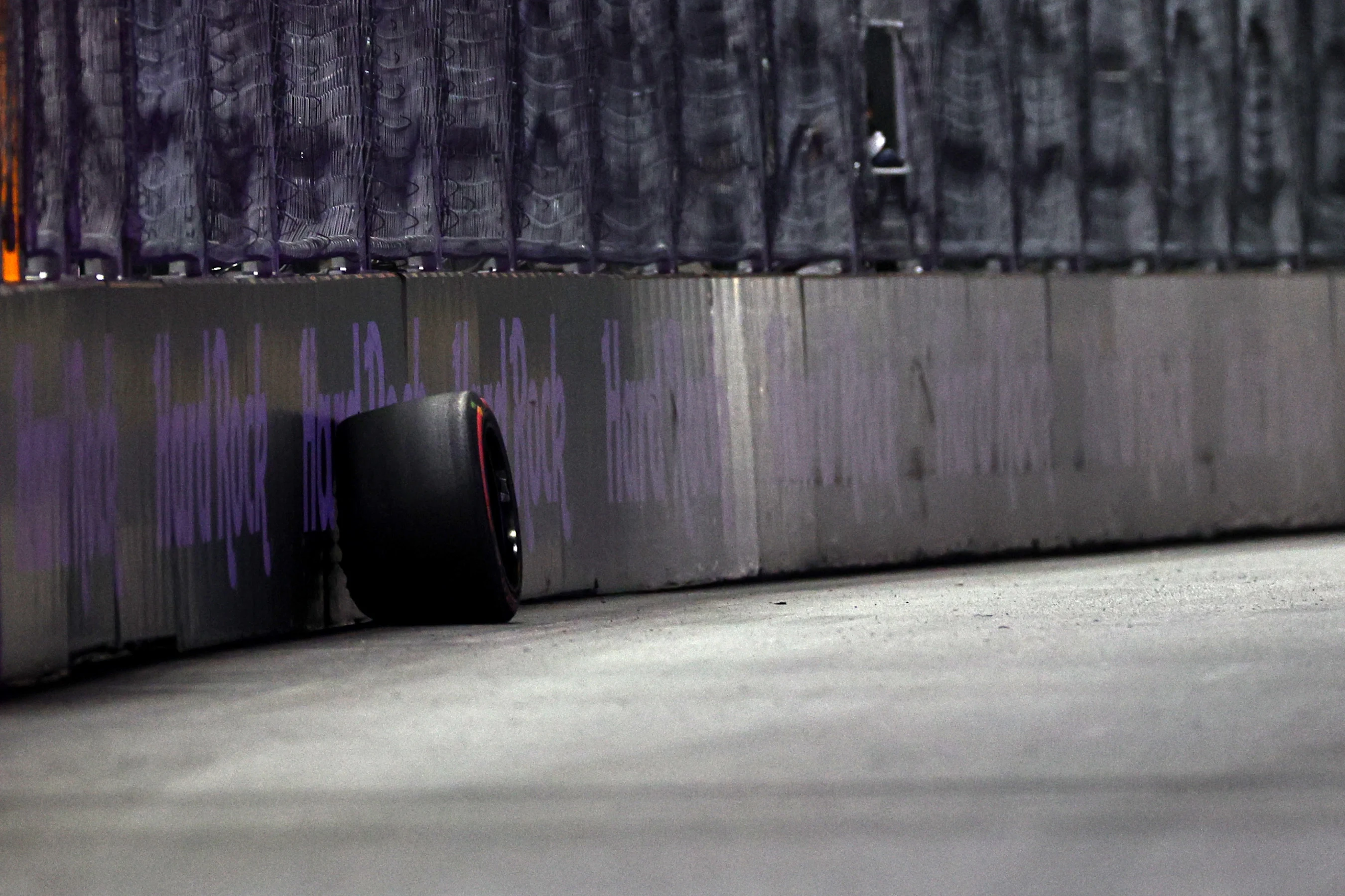 LAS VEGAS, NEVADA - NOVEMBER 17: A wheel from the car of Alexander Albon of Thailand driving the