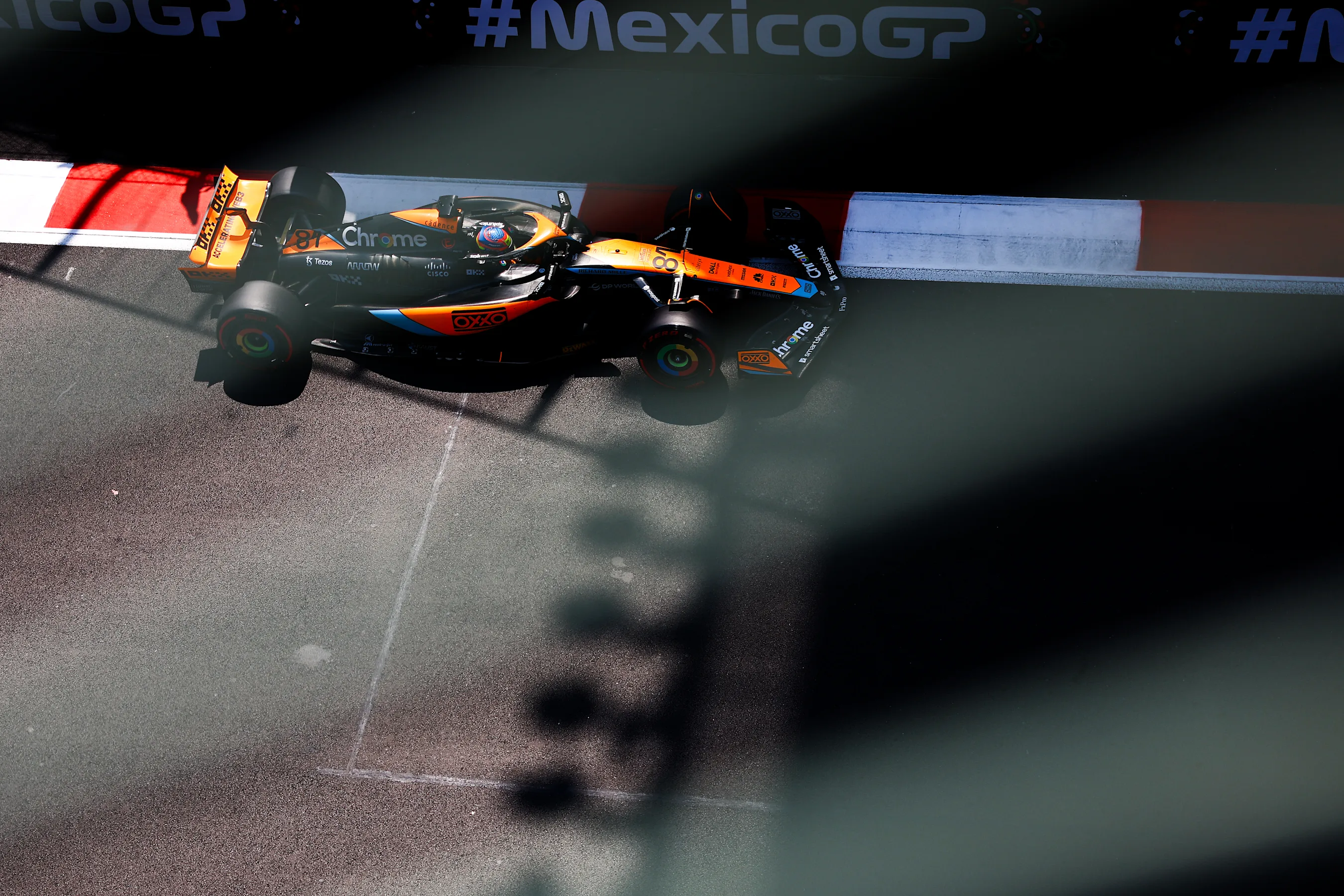 MEXICO CITY, MEXICO - OCTOBER 28: Oscar Piastri of Australia driving the (81) McLaren MCL60