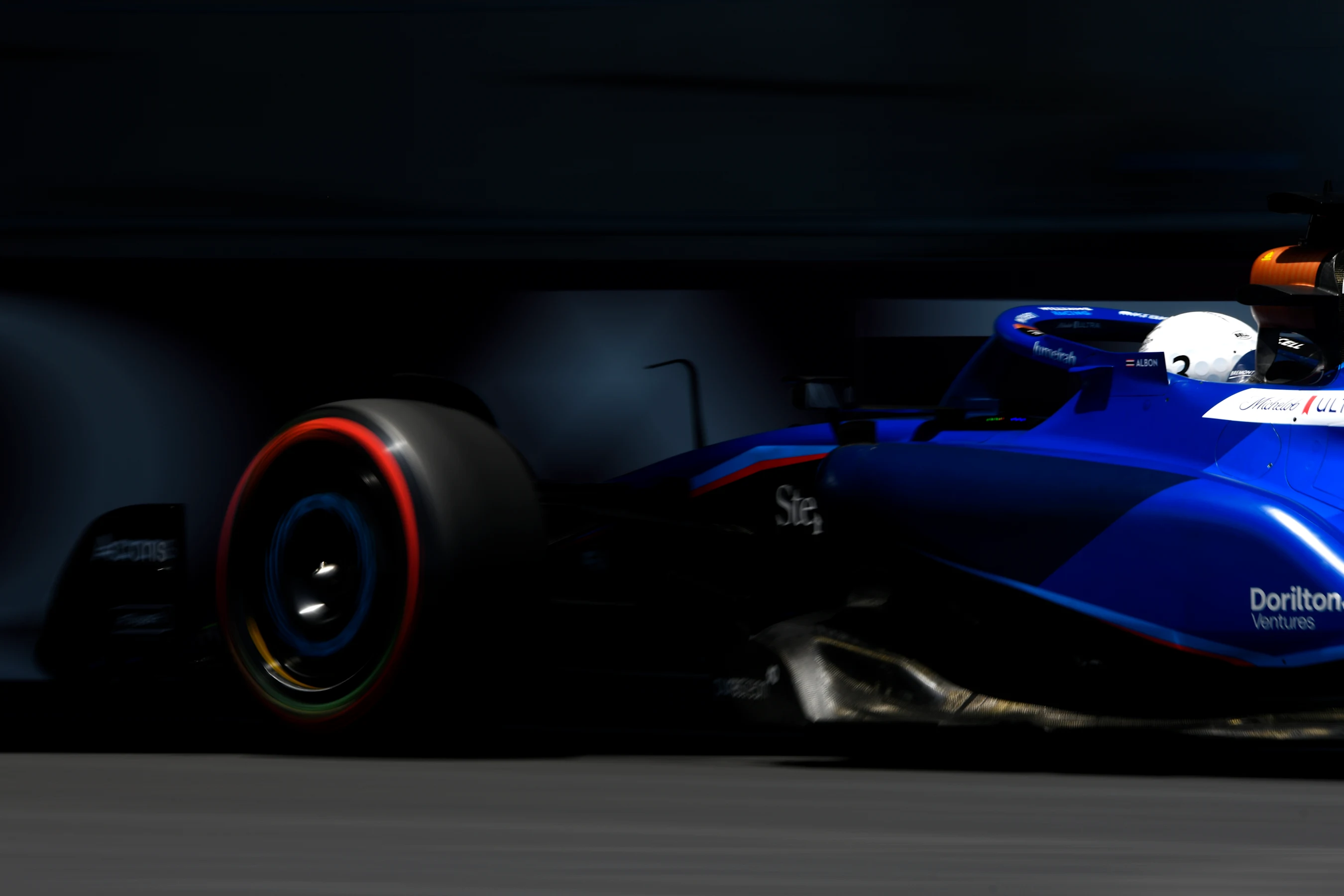 MIAMI, FLORIDA - MAY 06: Logan Sargeant of United States driving the (2) Williams FW45 Mercedes on