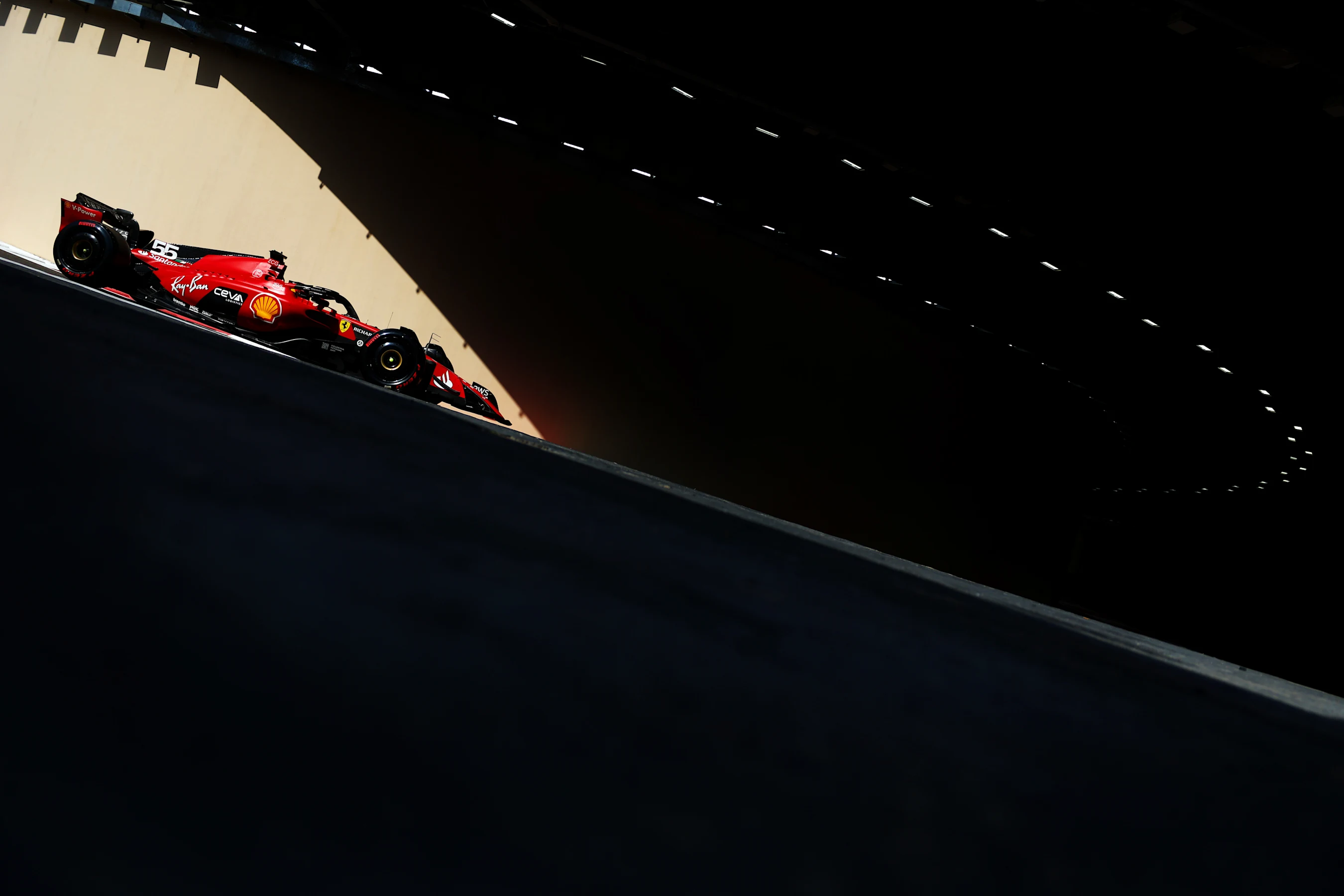 ABU DHABI, UNITED ARAB EMIRATES - NOVEMBER 28: Carlos Sainz of Spain driving (55) the Ferrari SF-23