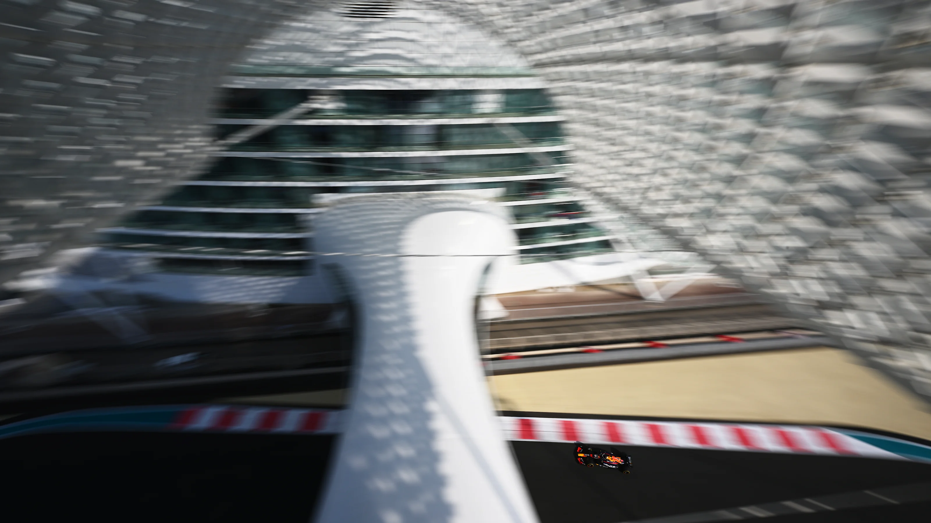 ABU DHABI, UNITED ARAB EMIRATES - NOVEMBER 28: Sergio Perez of Mexico driving the (11) Oracle Red