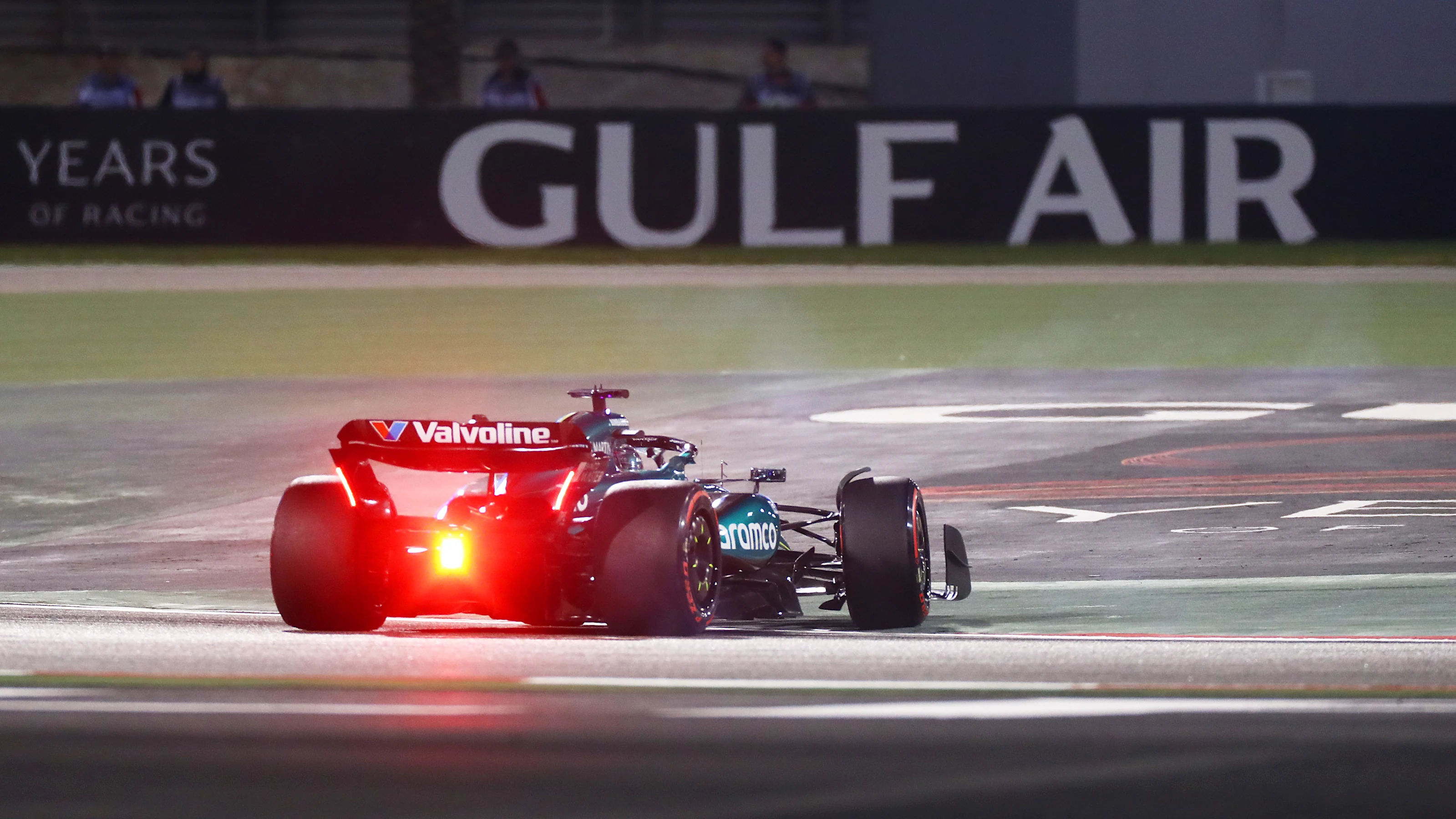 BAHRAIN, BAHRAIN - MARCH 02: Lance Stroll of Canada driving the (18) Aston Martin AMR24 Mercedes