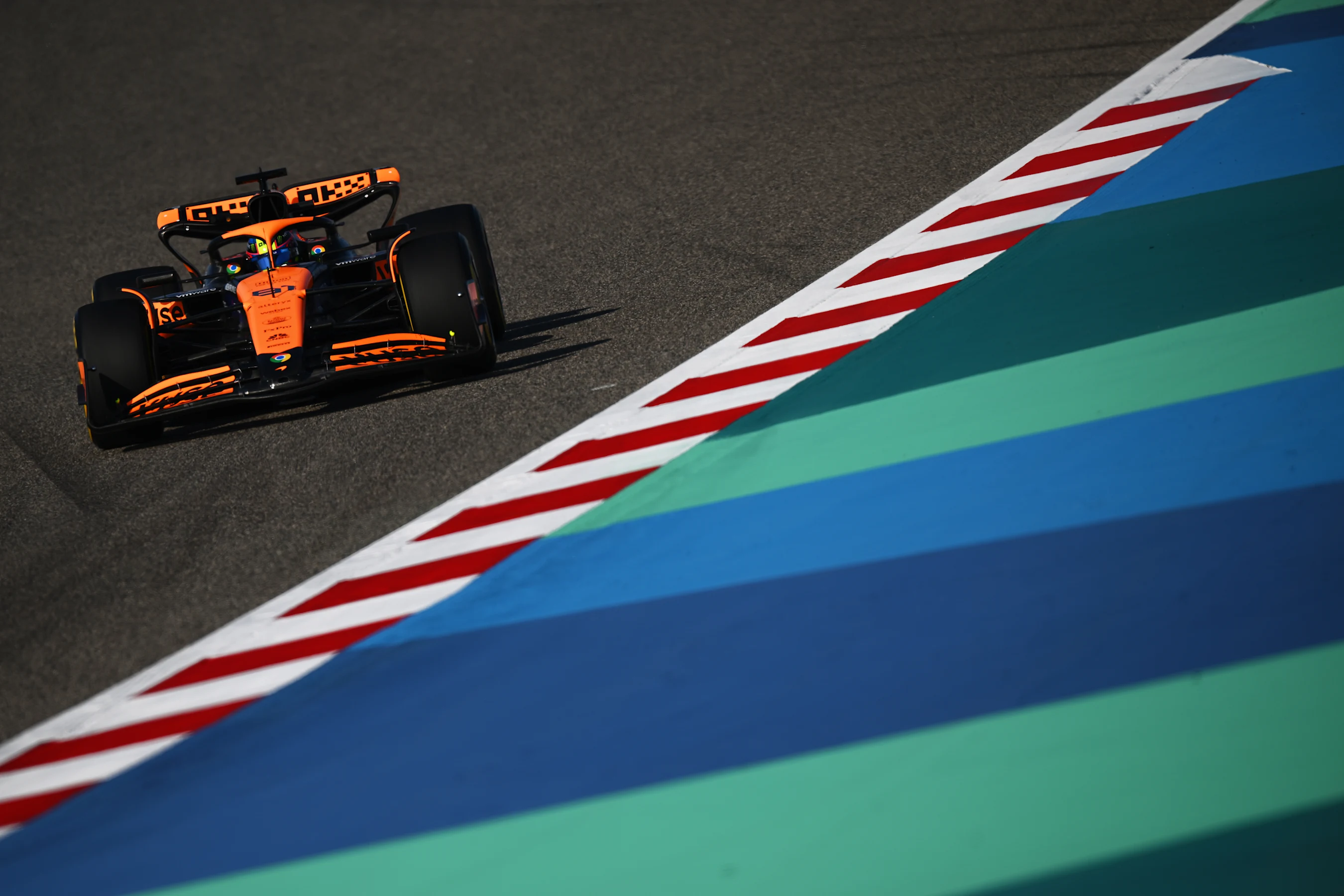 BAHRAIN, BAHRAIN - FEBRUARY 29: Oscar Piastri of Australia driving the (81) McLaren MCL38 Mercedes