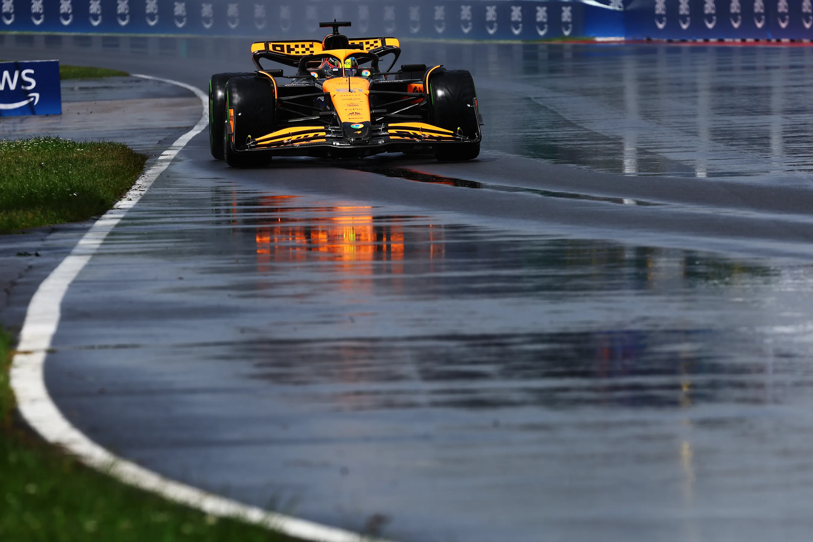 MONTREAL, QUEBEC - JUNE 09: Oscar Piastri of Australia driving the (81) McLaren MCL38 Mercedes on
