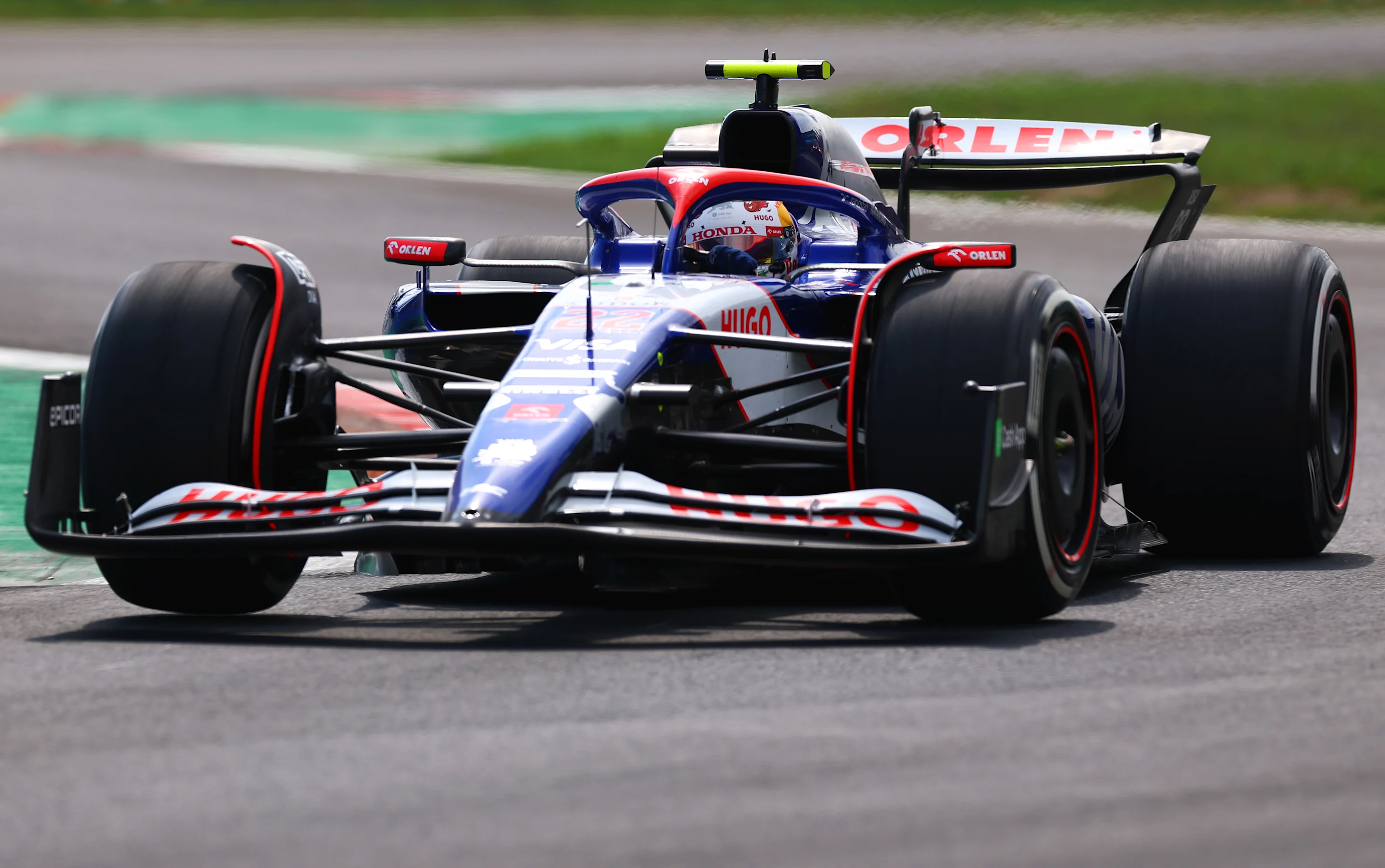 MONZA, ITALY - SEPTEMBER 01: Yuki Tsunoda of Japan driving the (22) Visa Cash App RB VCARB 01 on