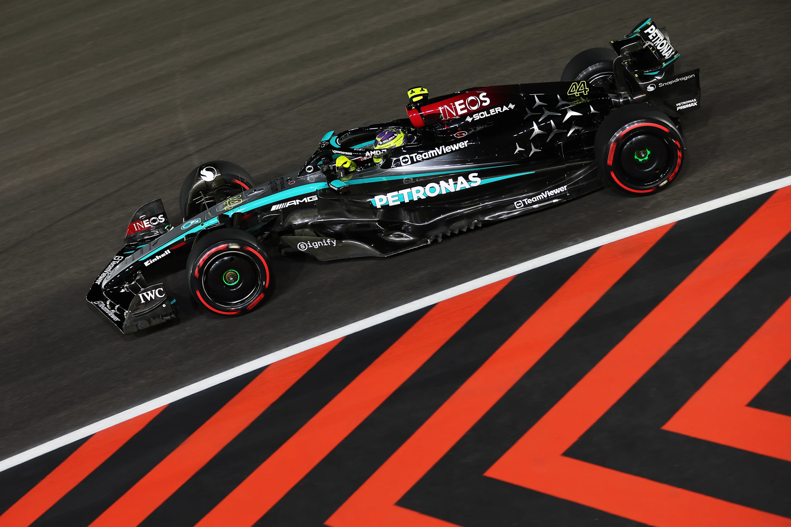 LAS VEGAS, NEVADA - NOVEMBER 22: Lewis Hamilton of Great Britain driving the (44) Mercedes AMG