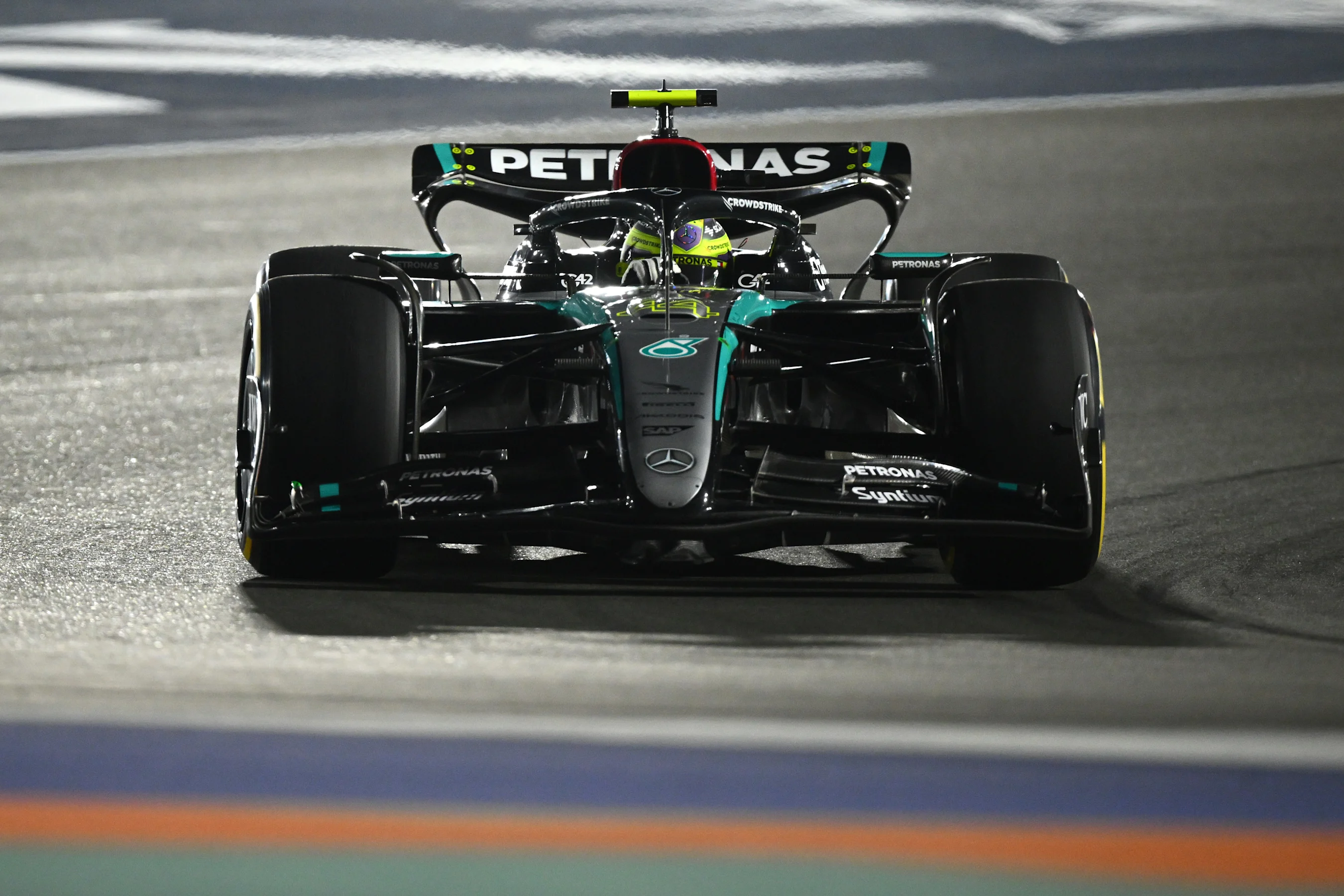 LUSAIL CITY, QATAR - NOVEMBER 30: Lewis Hamilton of Great Britain driving the (44) Mercedes AMG