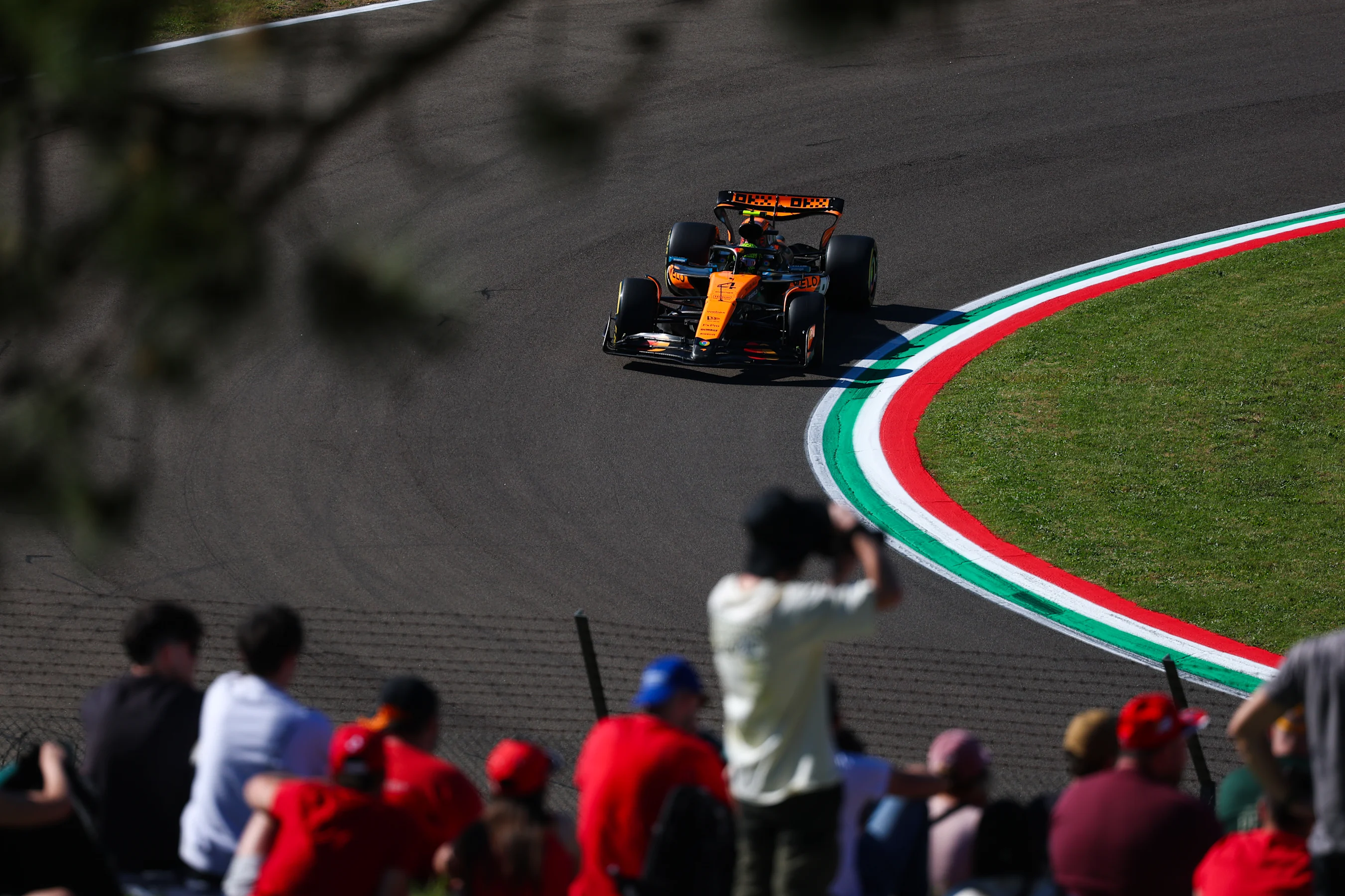 IMOLA, ITALY - MAY 16: Lando Norris of Great Britain driving the (4) McLaren MCL39 Mercedes on