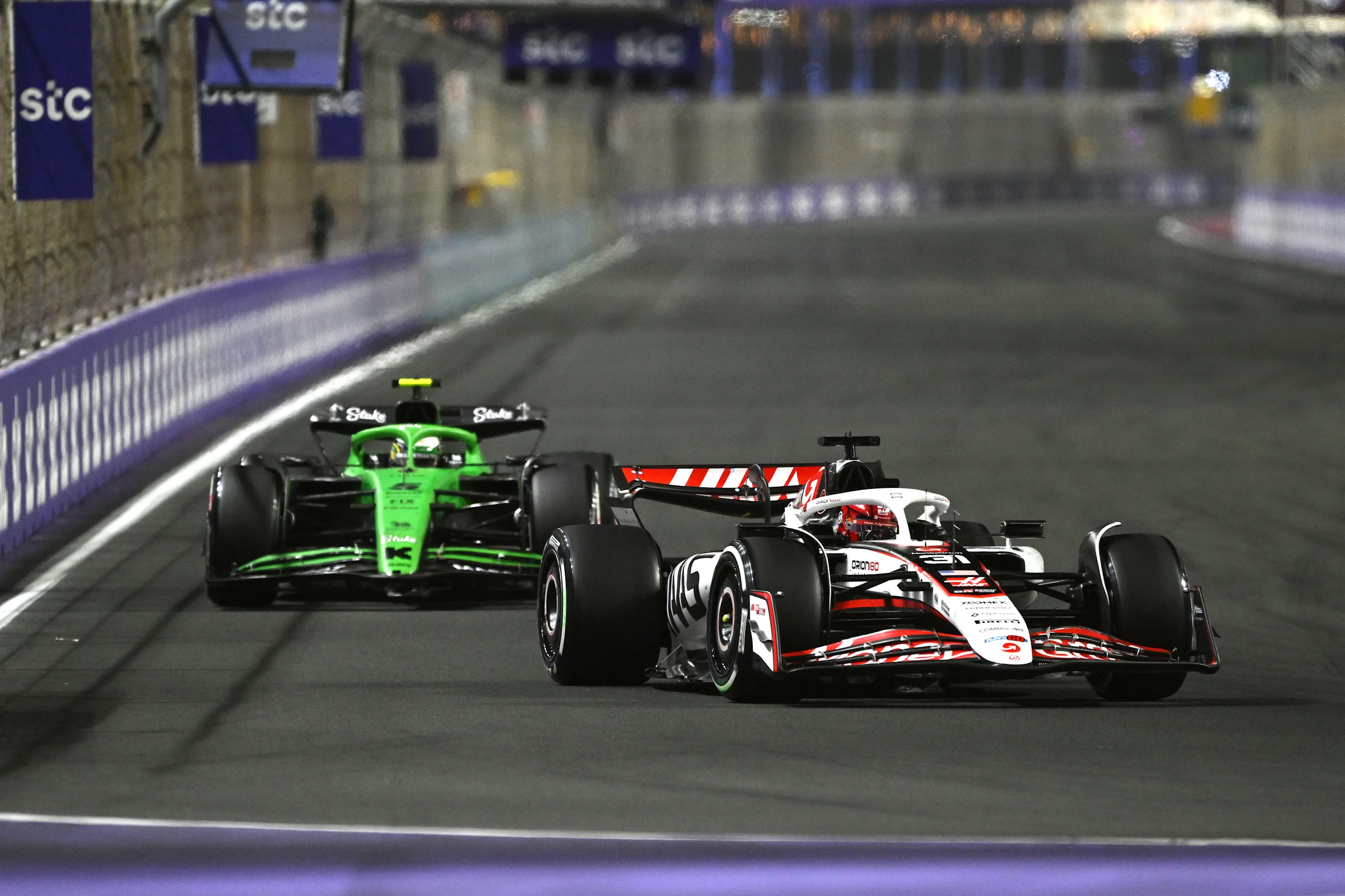 JEDDAH, SAUDI ARABIA - APRIL 20: Esteban Ocon of France driving the (31) Haas F1 VF-25 Ferrari
