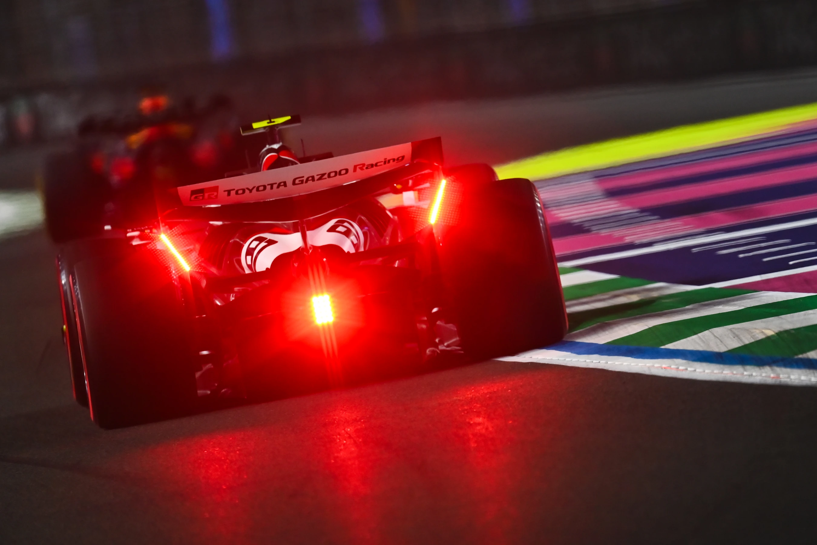 JEDDAH, SAUDI ARABIA - APRIL 18: Oliver Bearman of Great Britain driving the (87) Haas F1 VF-25