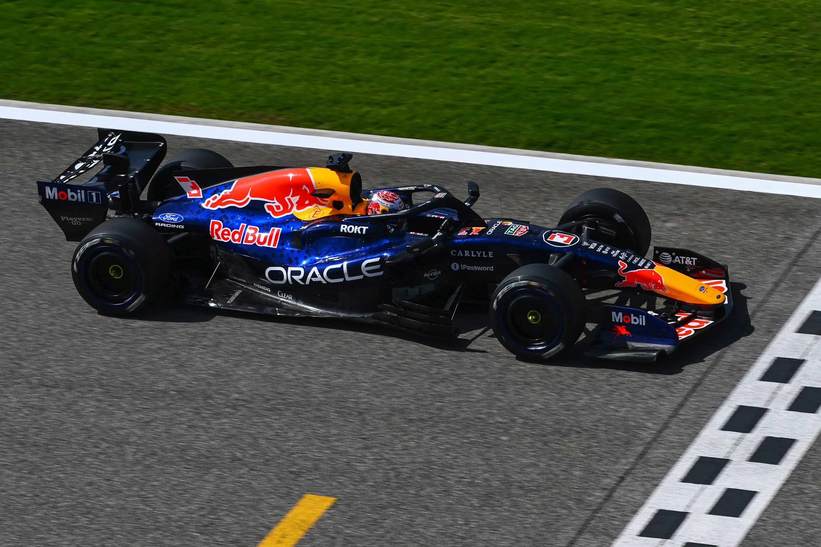 BAHRAIN, BAHRAIN - FEBRUARY 11: Max Verstappen of the Netherlands driving the (3) Oracle Red Bull