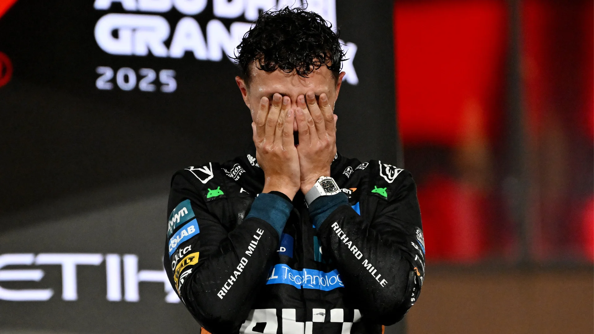 「長い間これを夢見ていた」 – ランド・ノリス、アブダビでの「超現実的な」世界選手権優勝に対する感情的な反応を語る