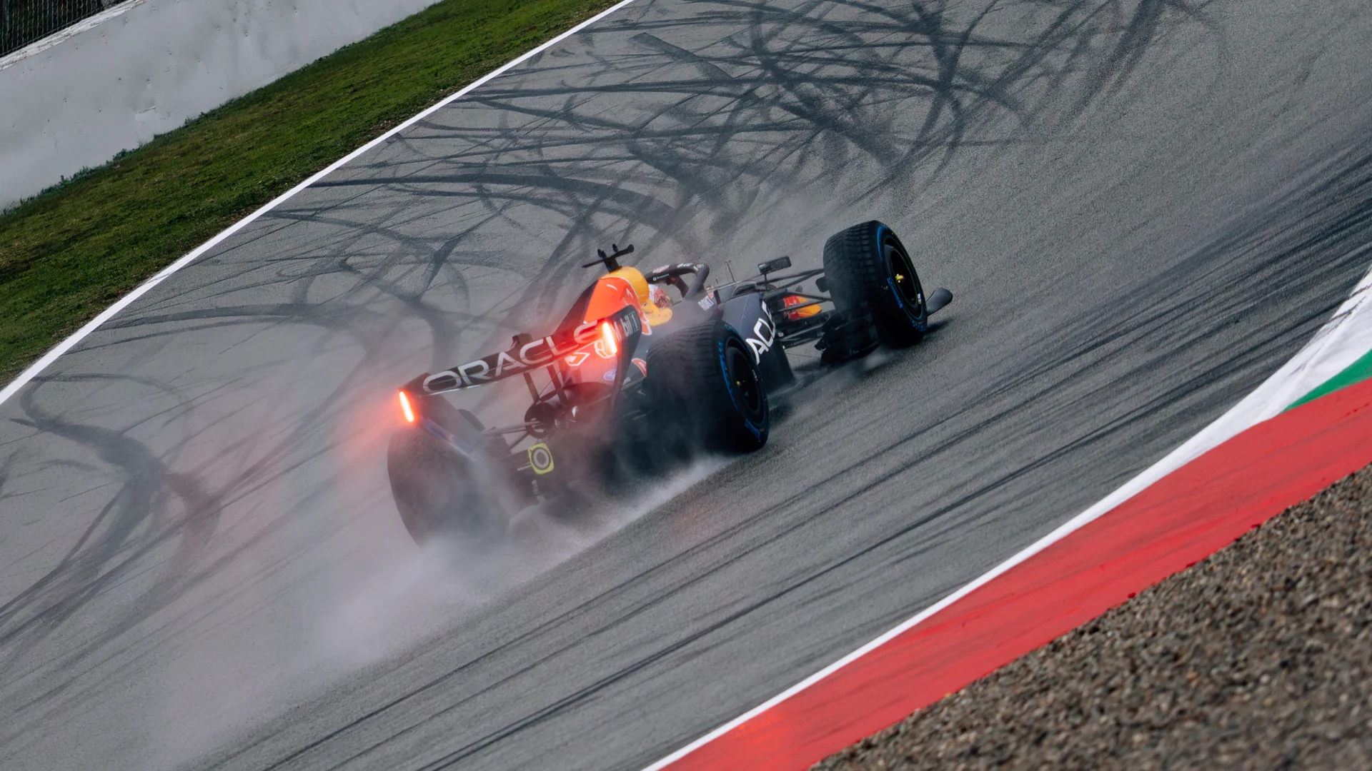 The best social media from Day 2 in Barcelona