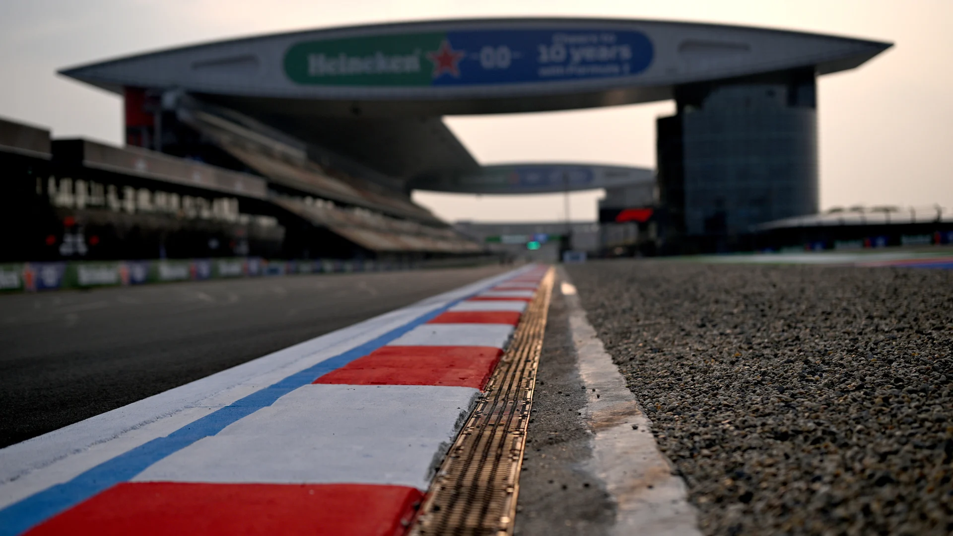 사건의 전말: 중국에서의 첫 연습