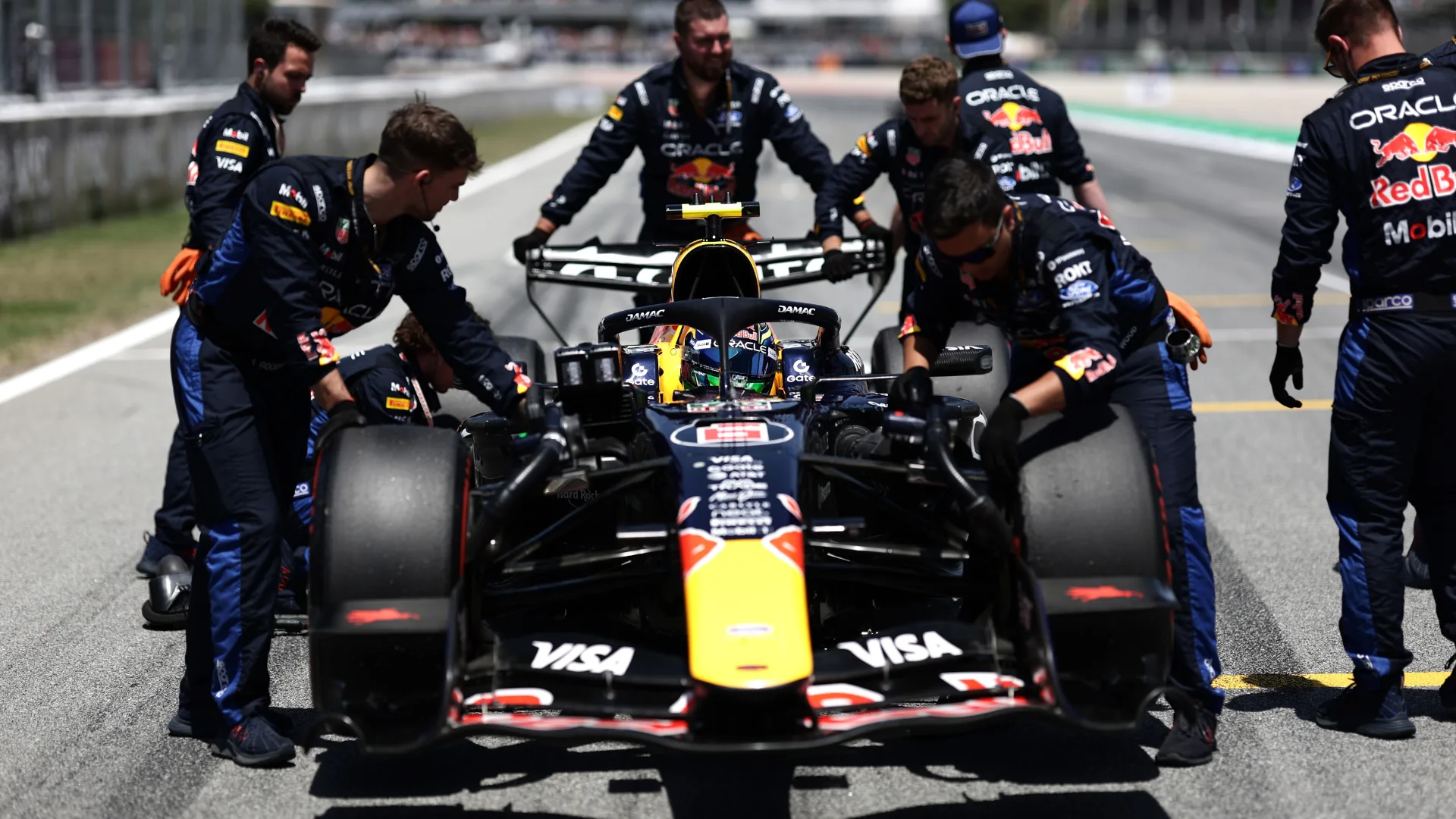 LIVE COVERAGE: All the action from the Barcelona-Catalunya GP