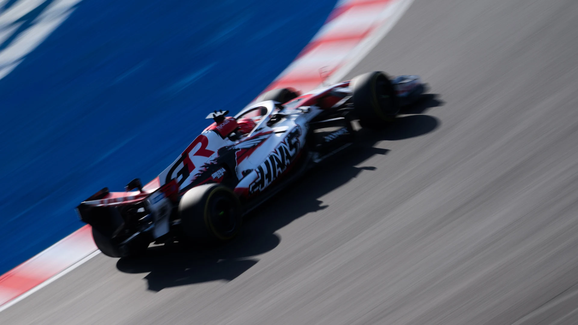 LIVE COVERAGE: Follow the action from FP3 in Japan