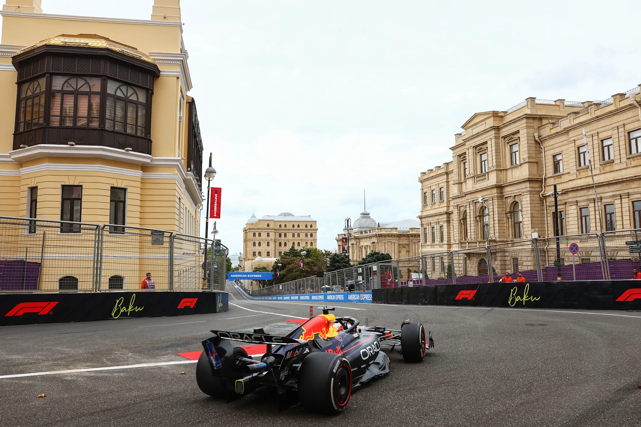 Guia de Apostas do GP do Azerbaijão: Odds Atualizadas e Melhores Oportunidades