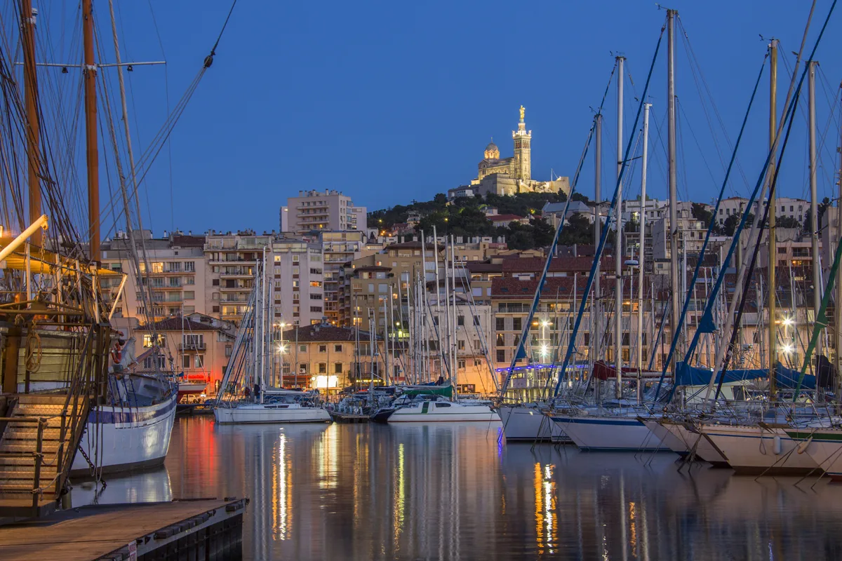 vieux-port-de-nuit.jpg