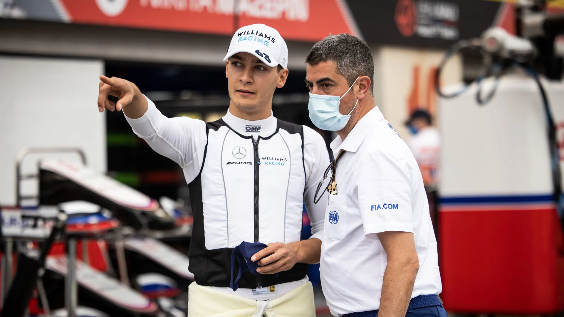 (L to R): George Russell (GBR) Williams Racing with Michael Masi (AUS) FIA Race Director.
French