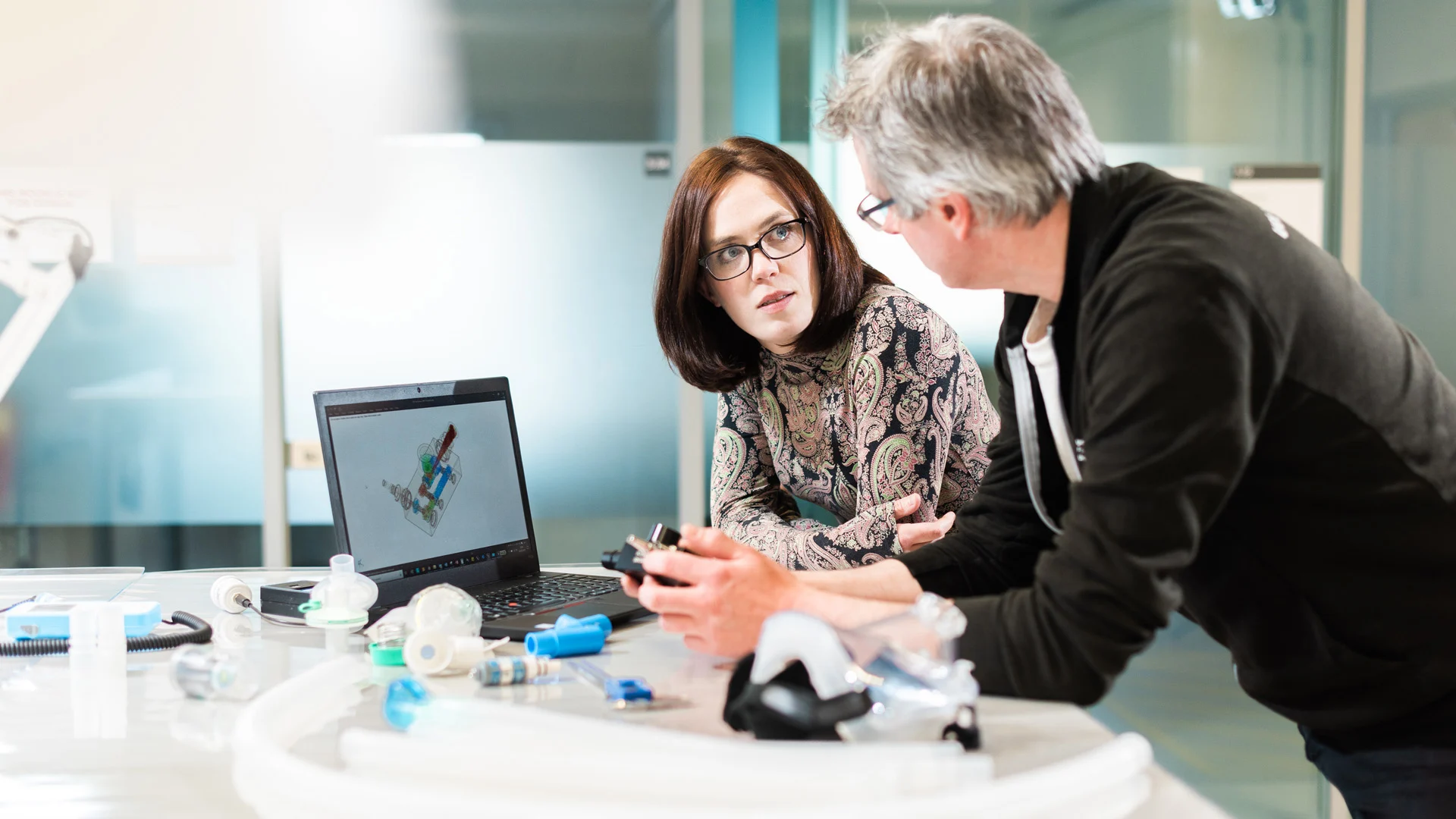 Professor Rebecca Shipley (UCL Mechanical Engineering) and Professor Mervyn Singer (UCL Medicine),