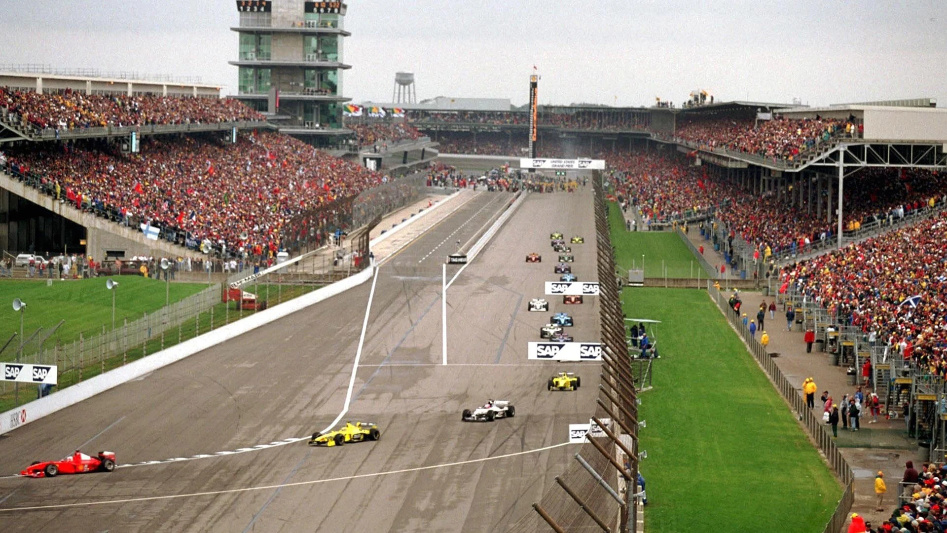 INDIANAPOLIS, UNITED STATES - SEPTEMBER 24: GP von der USA 2000 Indianapolis; UEBERSICHT